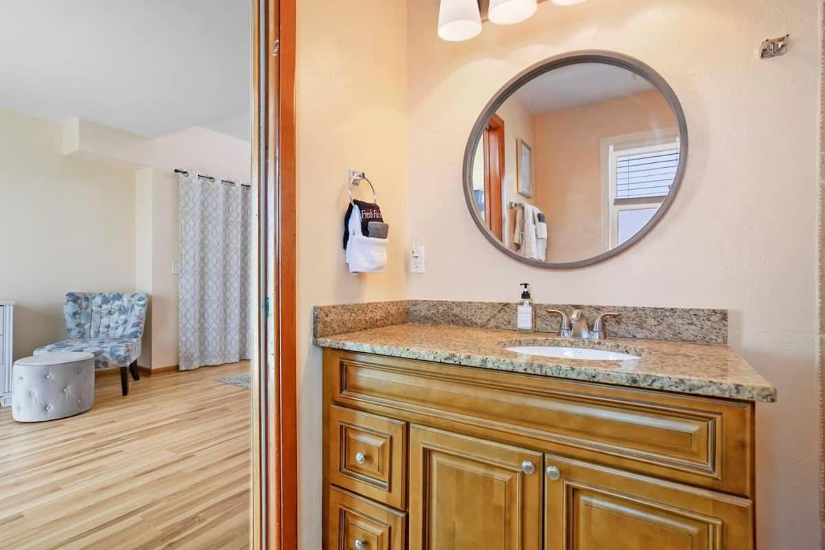 Oceanfront In The Heart Of St Aug Bch Dogs Ok Holiday home St. Augustine