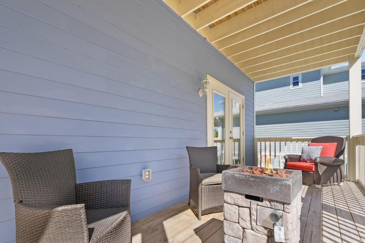 Treetop Terrace 250 Steps To Heated Swim Holiday home