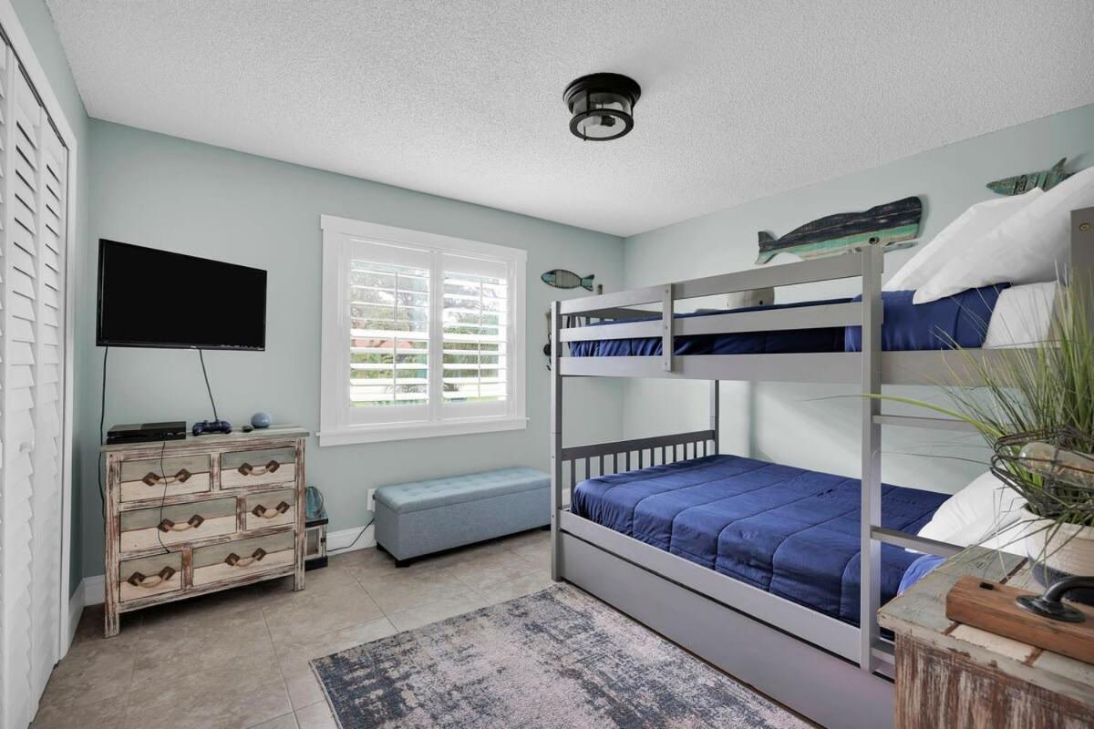 Holiday home Cove's End Heated Pool Tropical Oasis Bbq Sleeps 9 St. Augustine