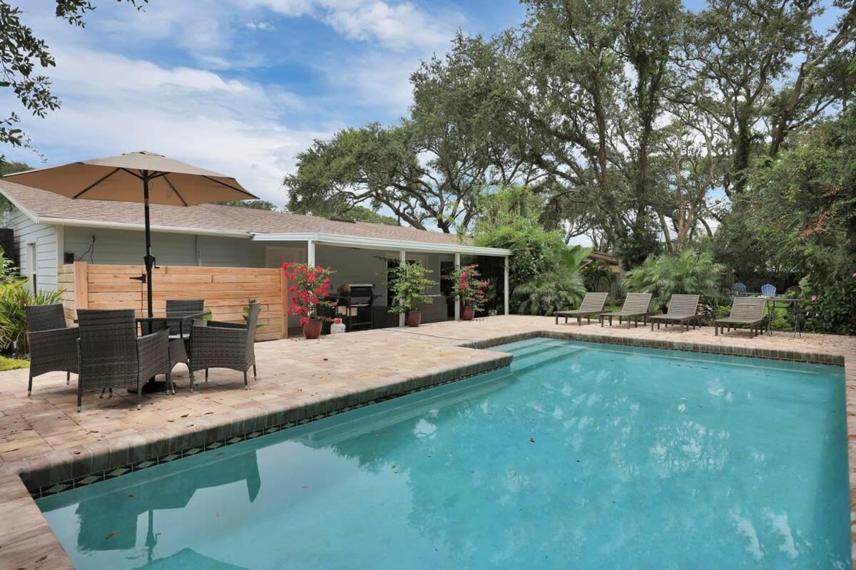 Cove's End Heated Pool Tropical Oasis Bbq Sleeps 9 St. Augustine