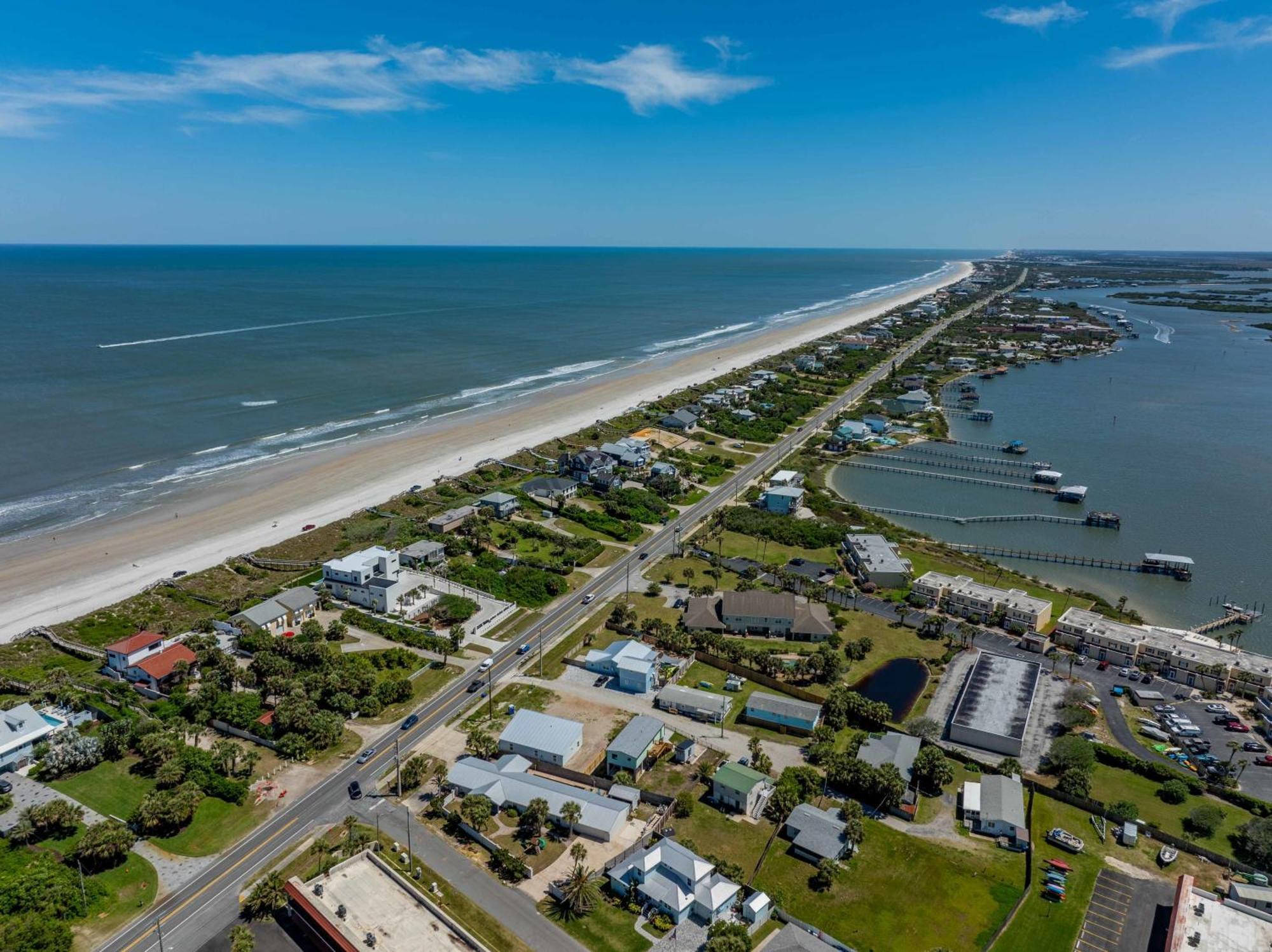 Beachside Suite, Newly Renovated, Steps To The Sand, Relax And Unwind! St. Augustine