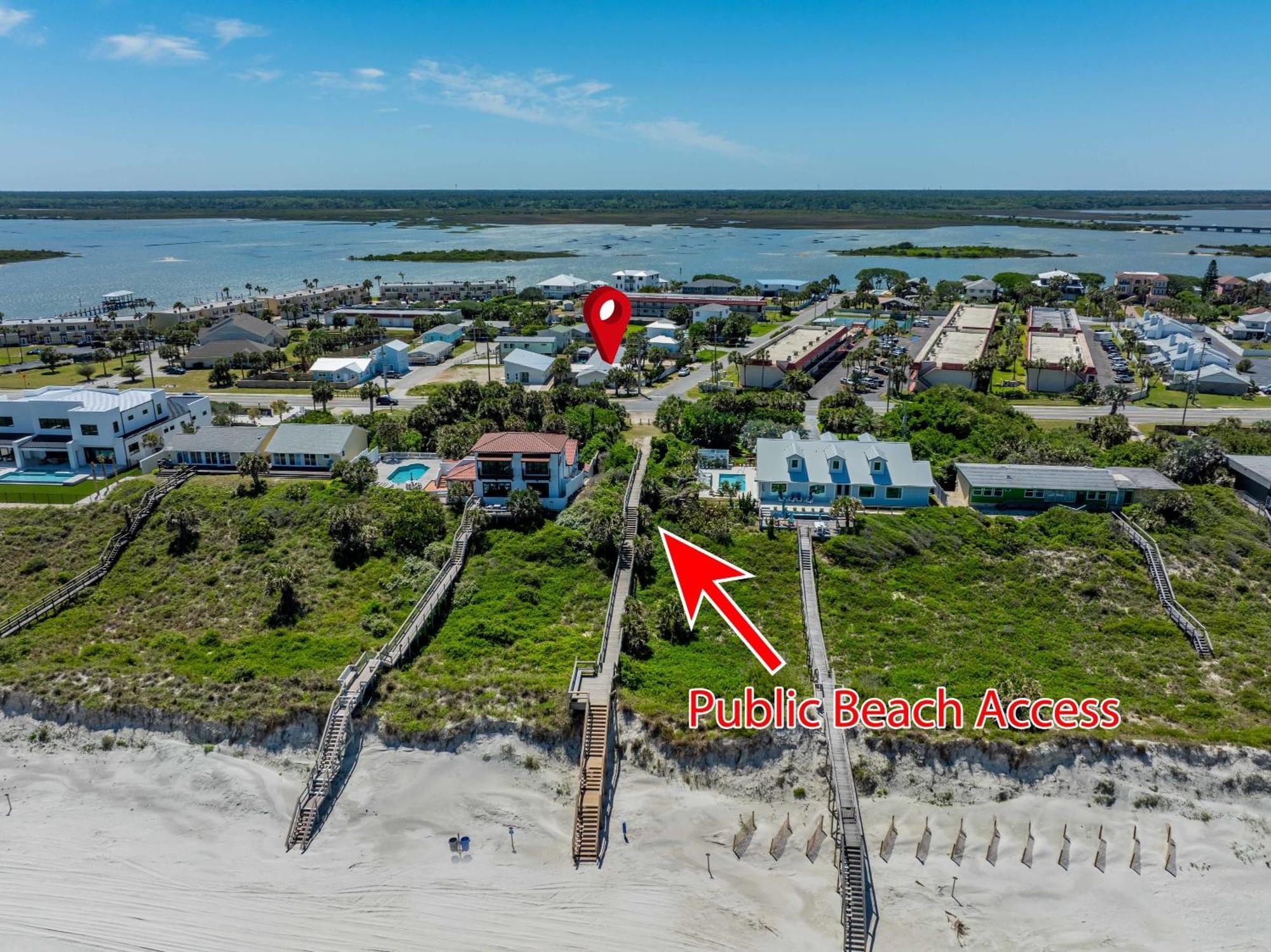Apartment Beachside Suite, Newly Renovated, Steps To The Sand, Relax And Unwind! *