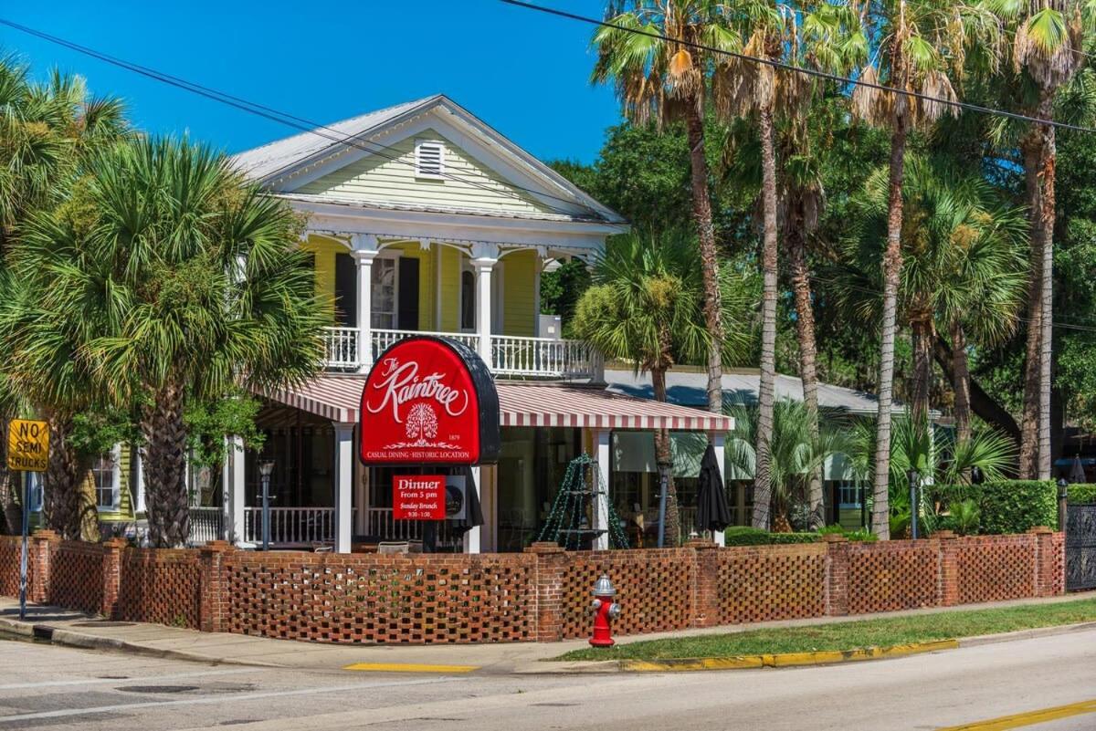 The Old Mission Collection - Downtown Apartment St. Augustine