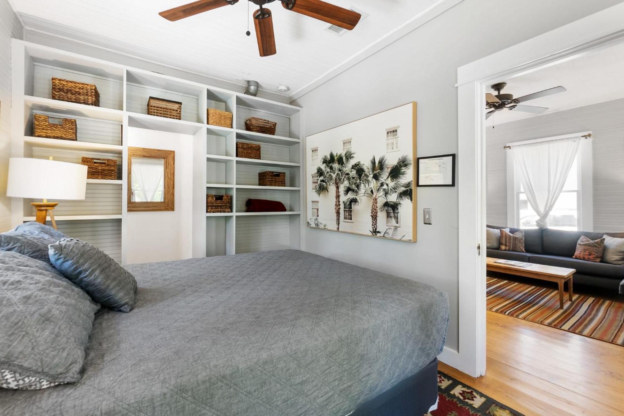 Cape Keepers - Lighthouse Park Holiday home *