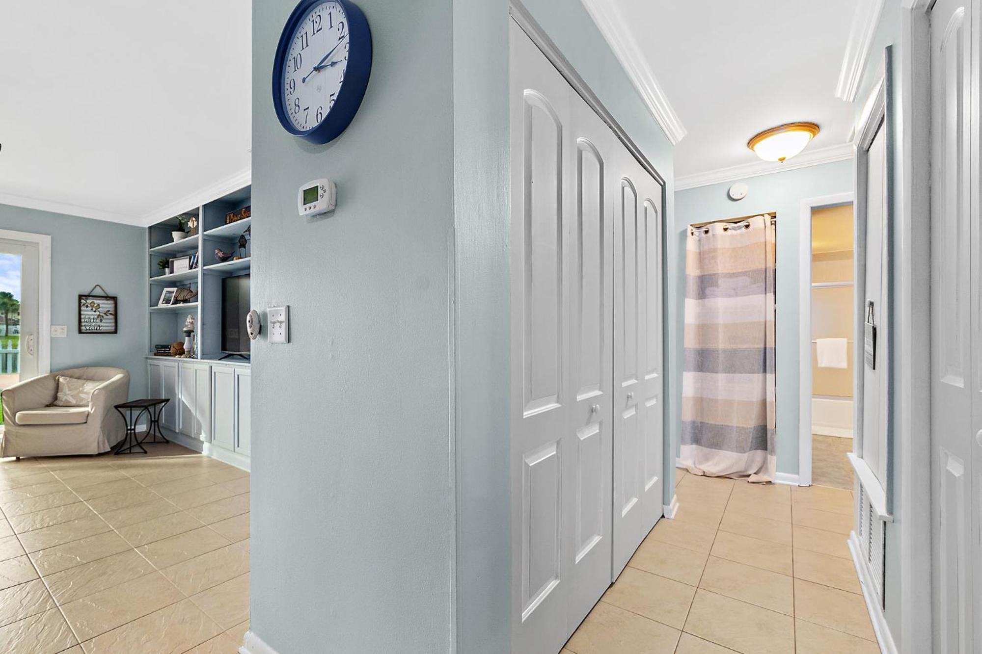 Island Oasis - 3br 2ba - Steps To The Ocean! St. Augustine