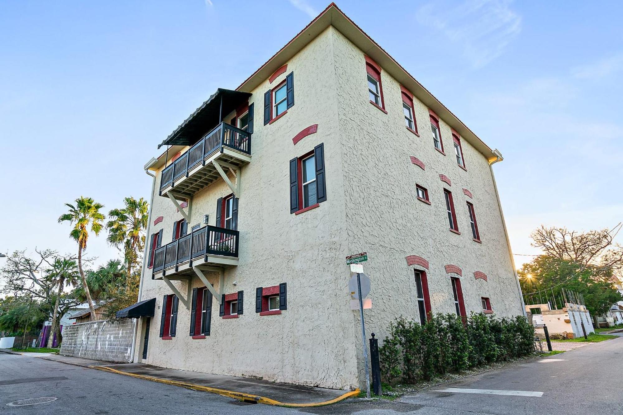 The Ray - Penthouse - 360° Rooftop View Holiday home St. Augustine
