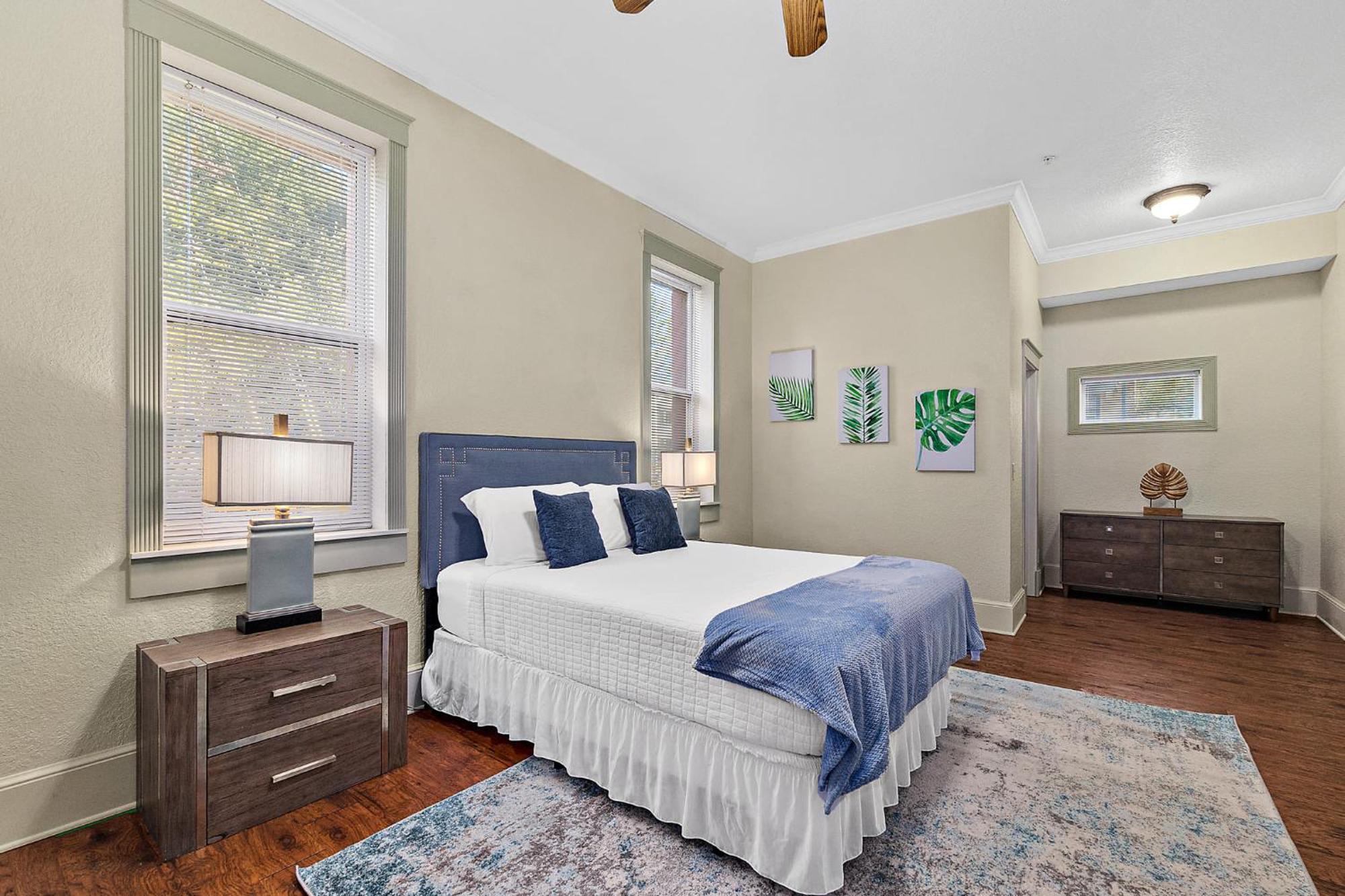 The Ray- 1st Floor Charming Condo- Walk To Downtown Holiday home St. Augustine