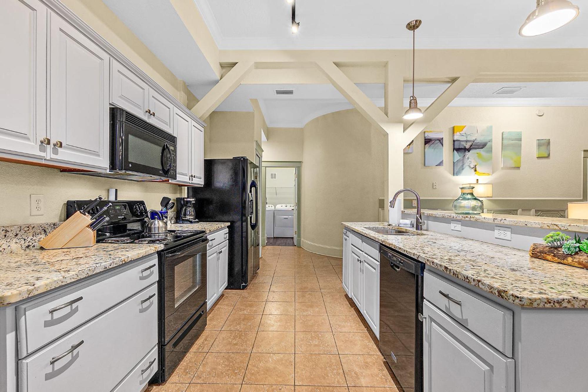 The Ray- 1st Floor Charming Condo- Walk To Downtown Holiday home St. Augustine