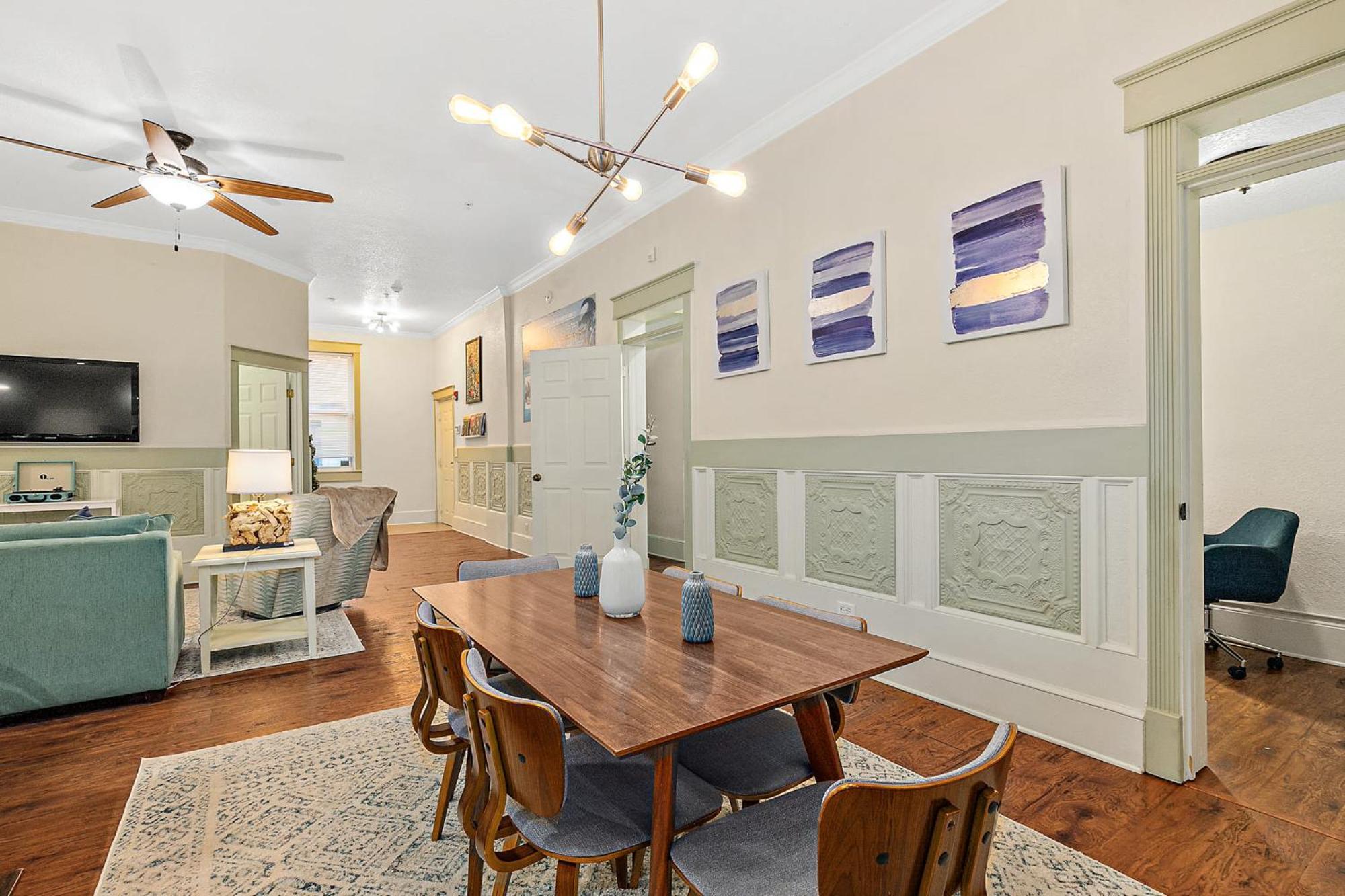 The Ray- 1st Floor Charming Condo- Walk To Downtown * St. Augustine