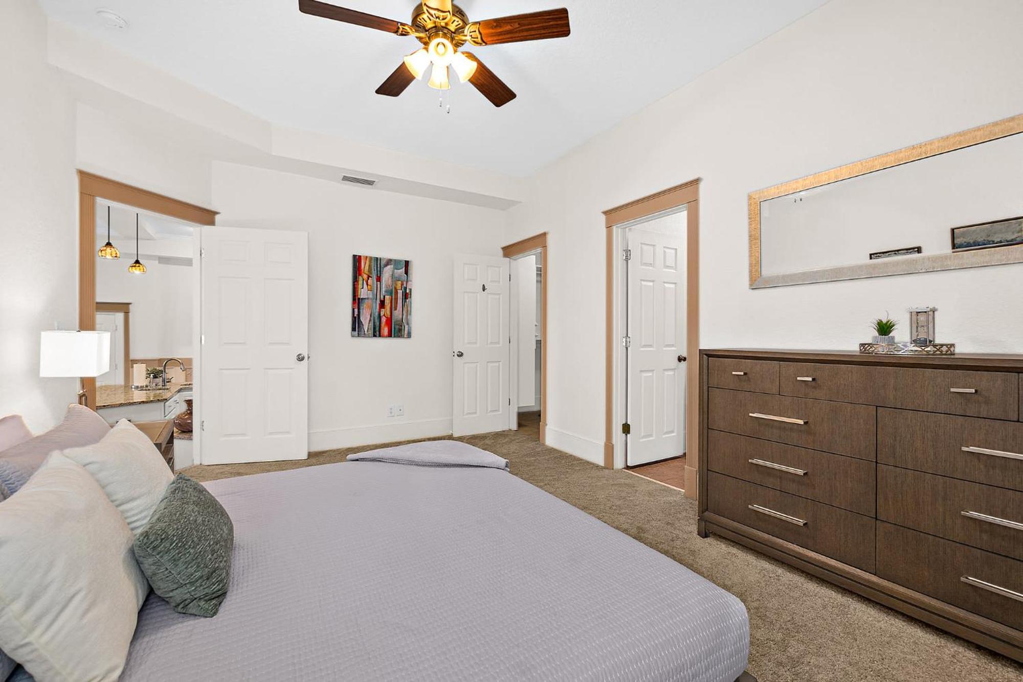 The Ray - 2nd Floor Historic Condo- Minutes Walk To Downtown Holiday home St. Augustine