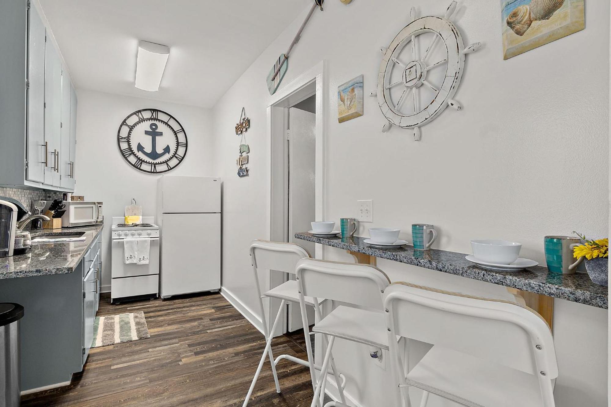 Apartment Casa Maria 1- Beachy Mins Walk To Downtown *