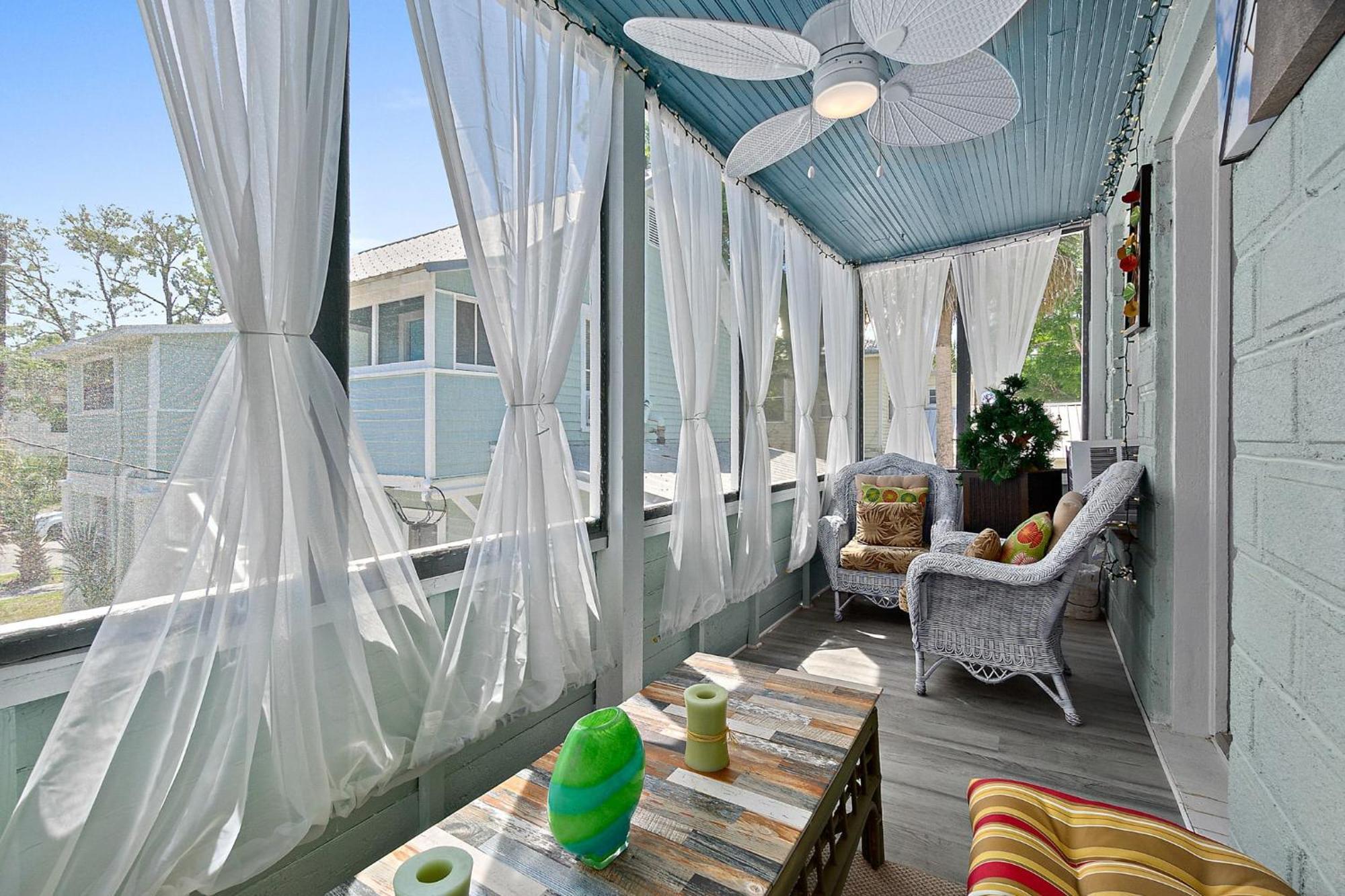 Apartamento Casa Bella- Chic, Retro Apt- Steps To Historic District!