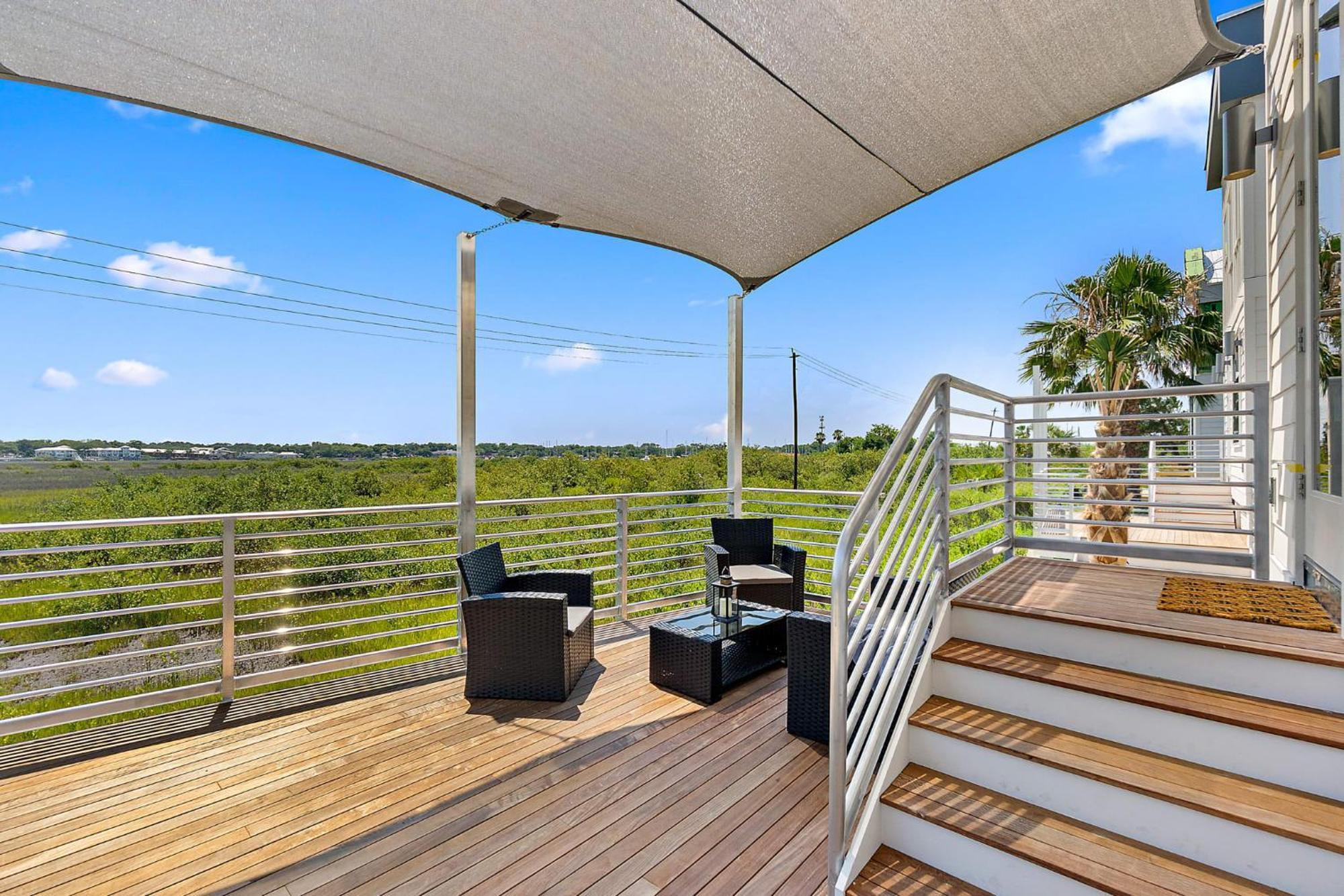 200 Riberia - Downtown Waterfront Luxury *