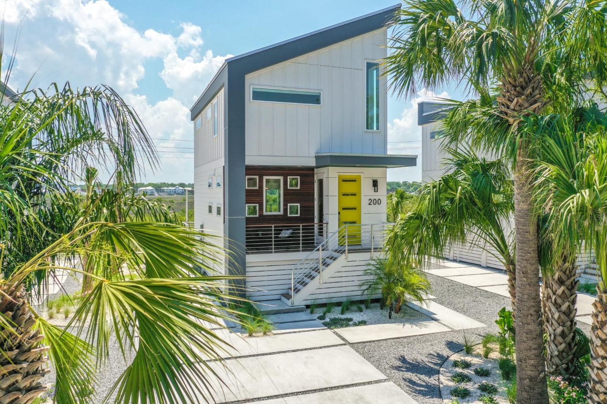 200 Riberia - Downtown Waterfront Luxury Holiday home *