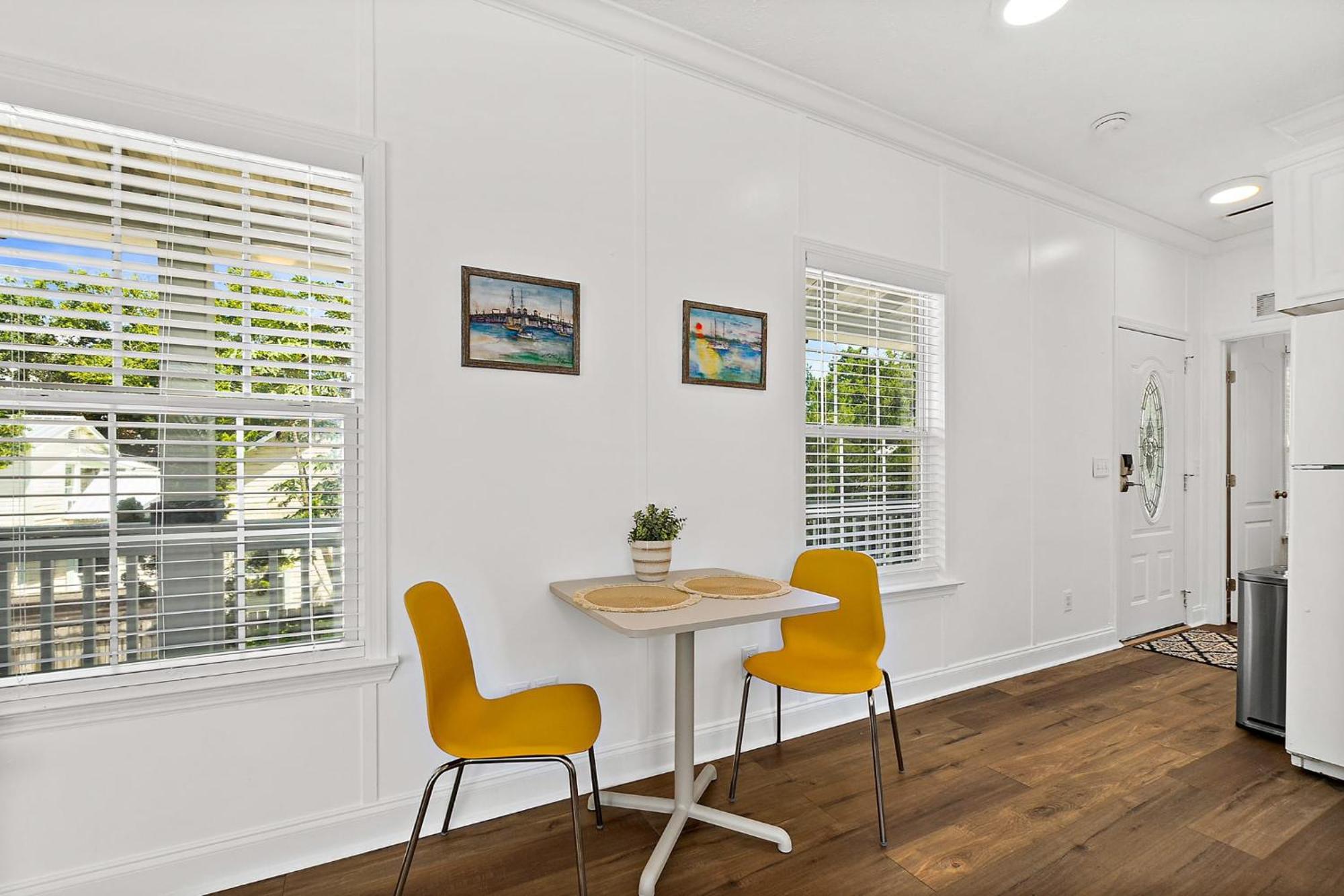 Apartment Treetop - 3 Blocks From Historic District *