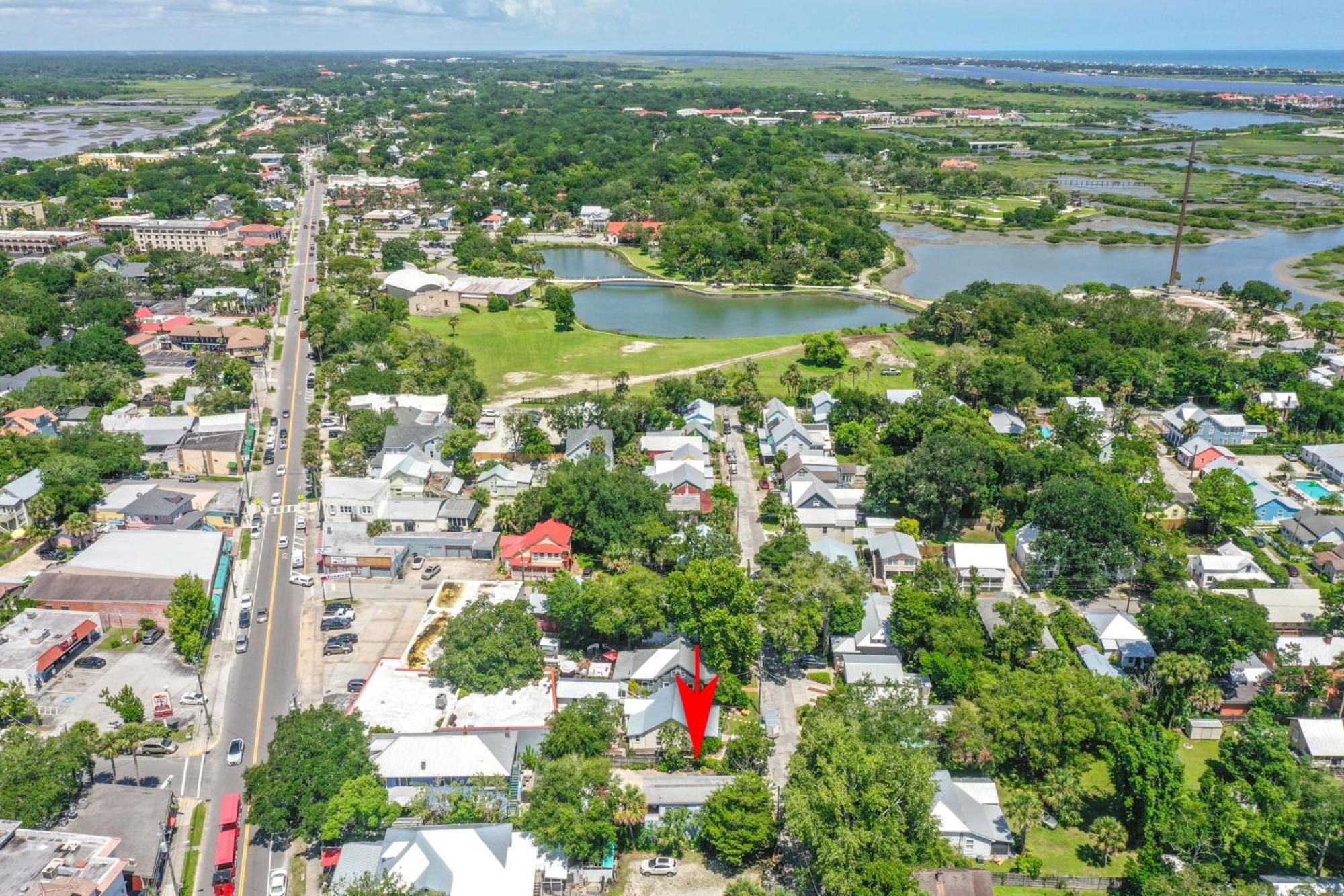 Treetop - 3 Blocks From Historic District *
