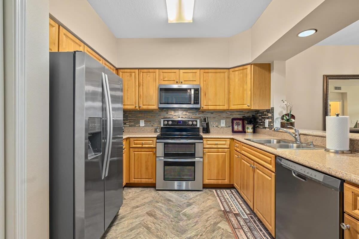 Seaside Escape - Spacious 3 Bedroom Ground Floor - Steps To Atlantic Ocean