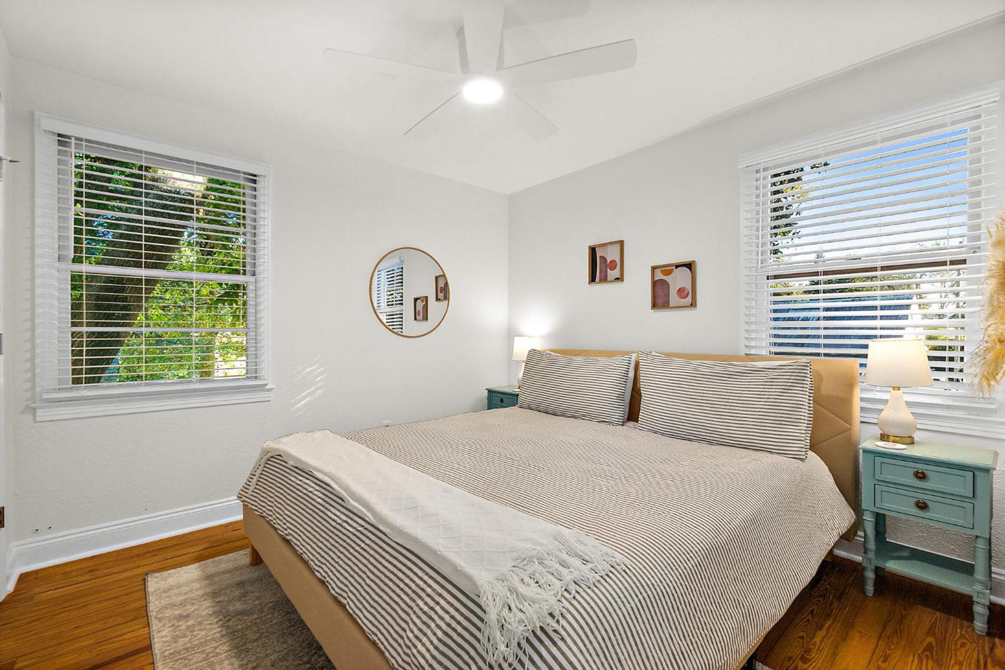 Private Uptown Flat - Walk To Nights Of Lights! Apartment St. Augustine