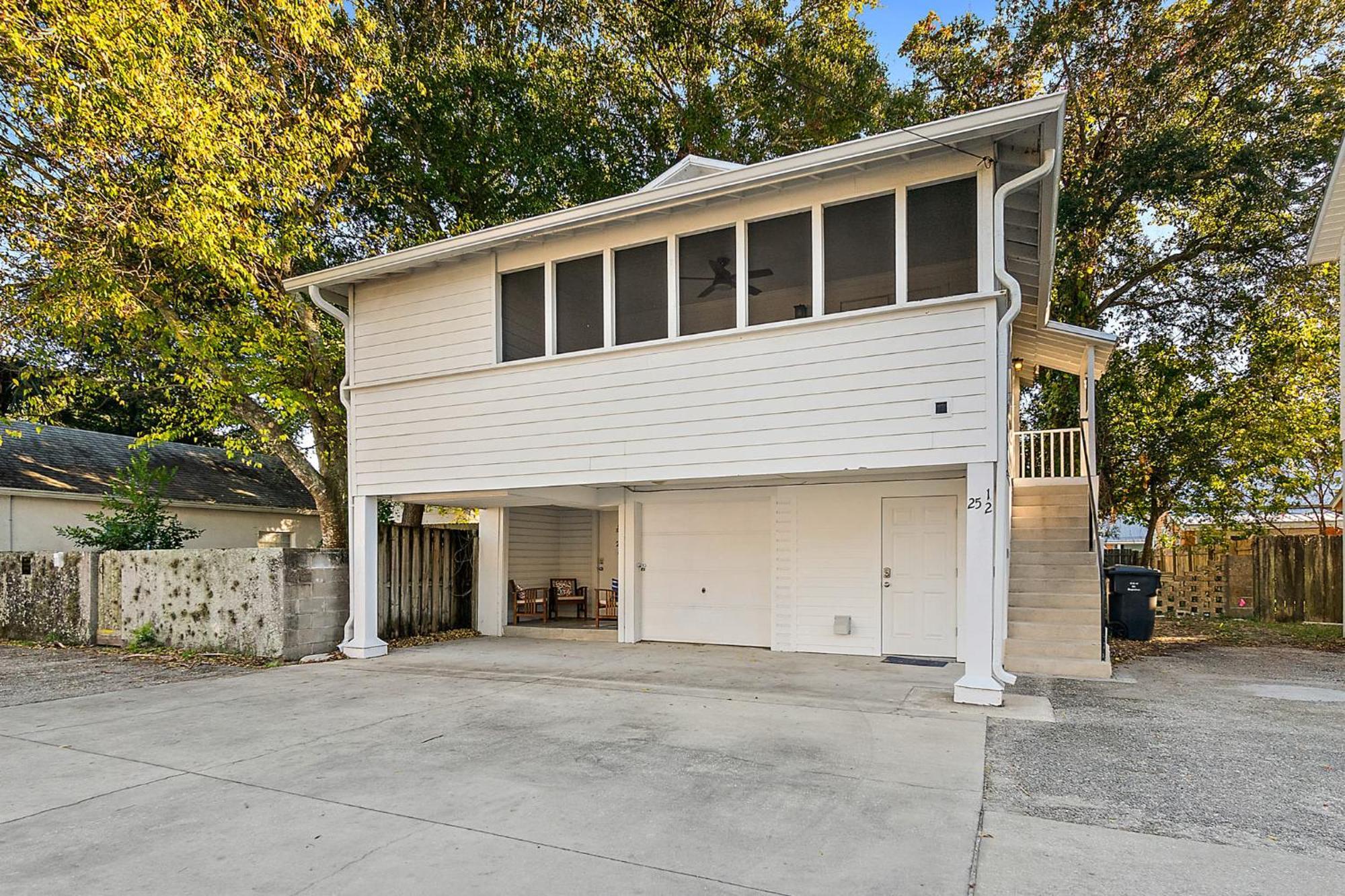 Apartment Private Uptown Flat - Walk To Nights Of Lights!