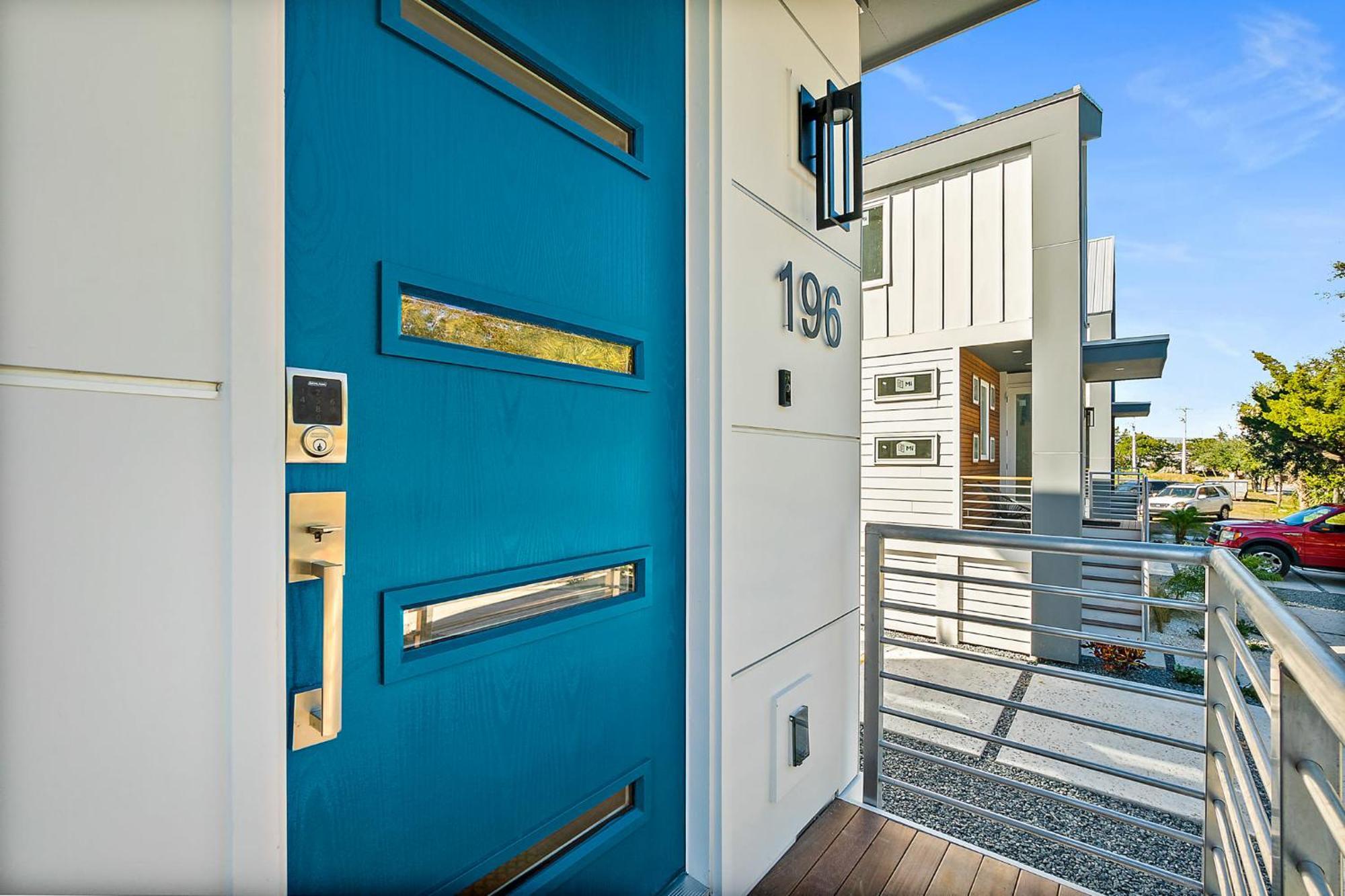 196 Riberia - Downtown Waterfront Luxury