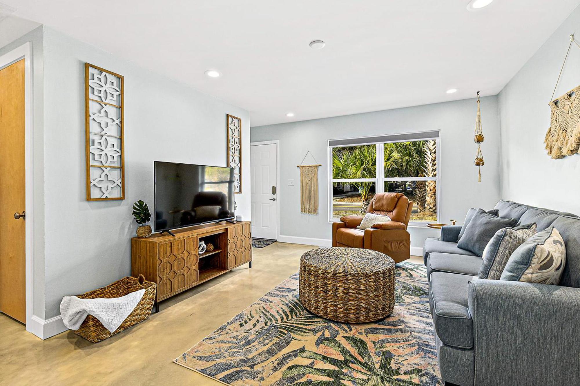 Paradise Palms - Flamingo - Steps To Ocean - 10 Min To Downtown! Apartment *