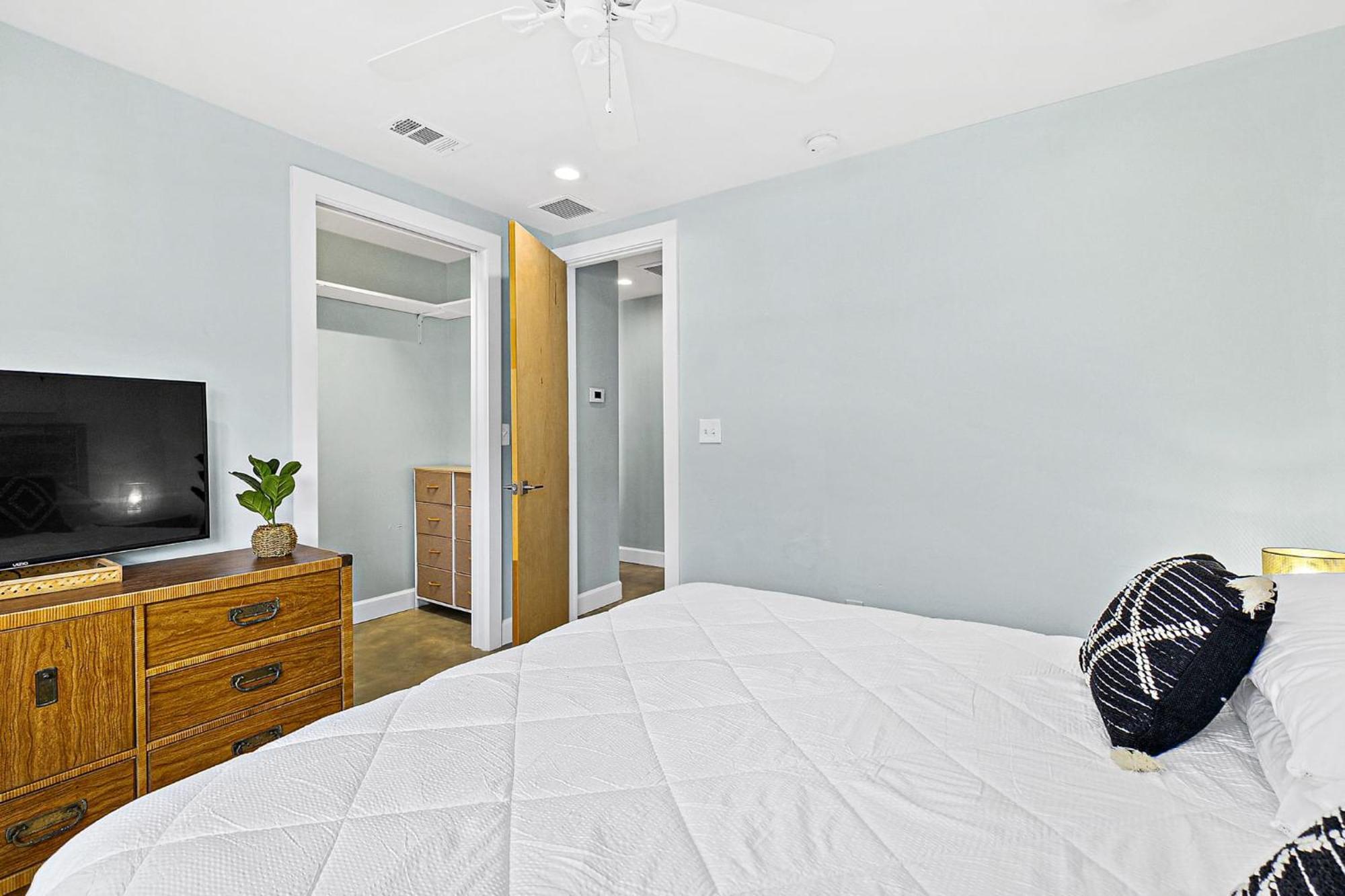 Paradise Palms - Flamingo - Steps To Ocean - 10 Min To Downtown! Apartment