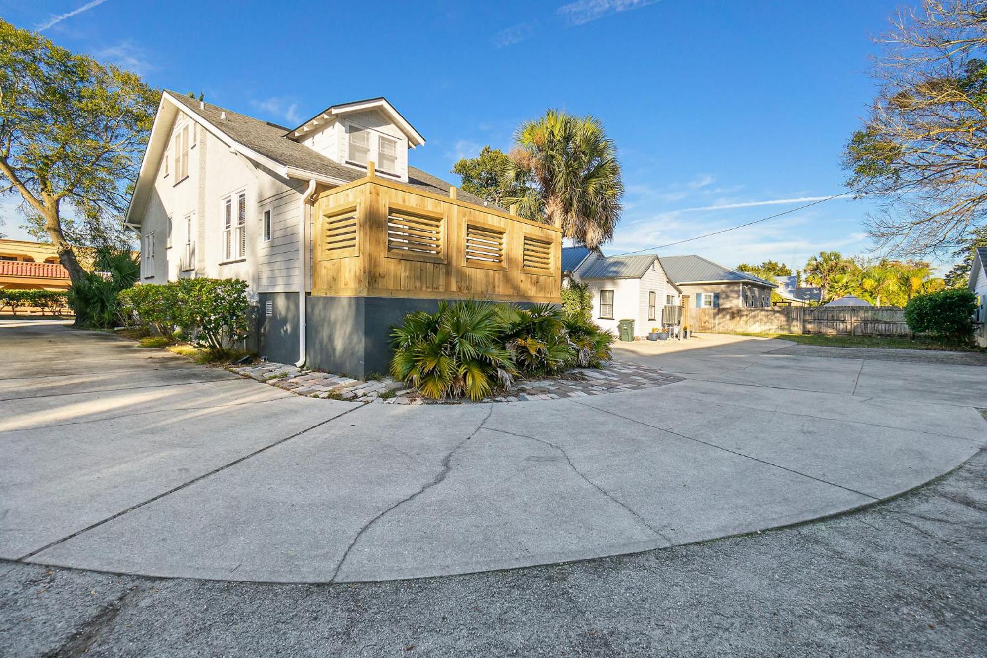 Old Mission Guest - Charming Apartment, 15 Min Walk To Downtown!