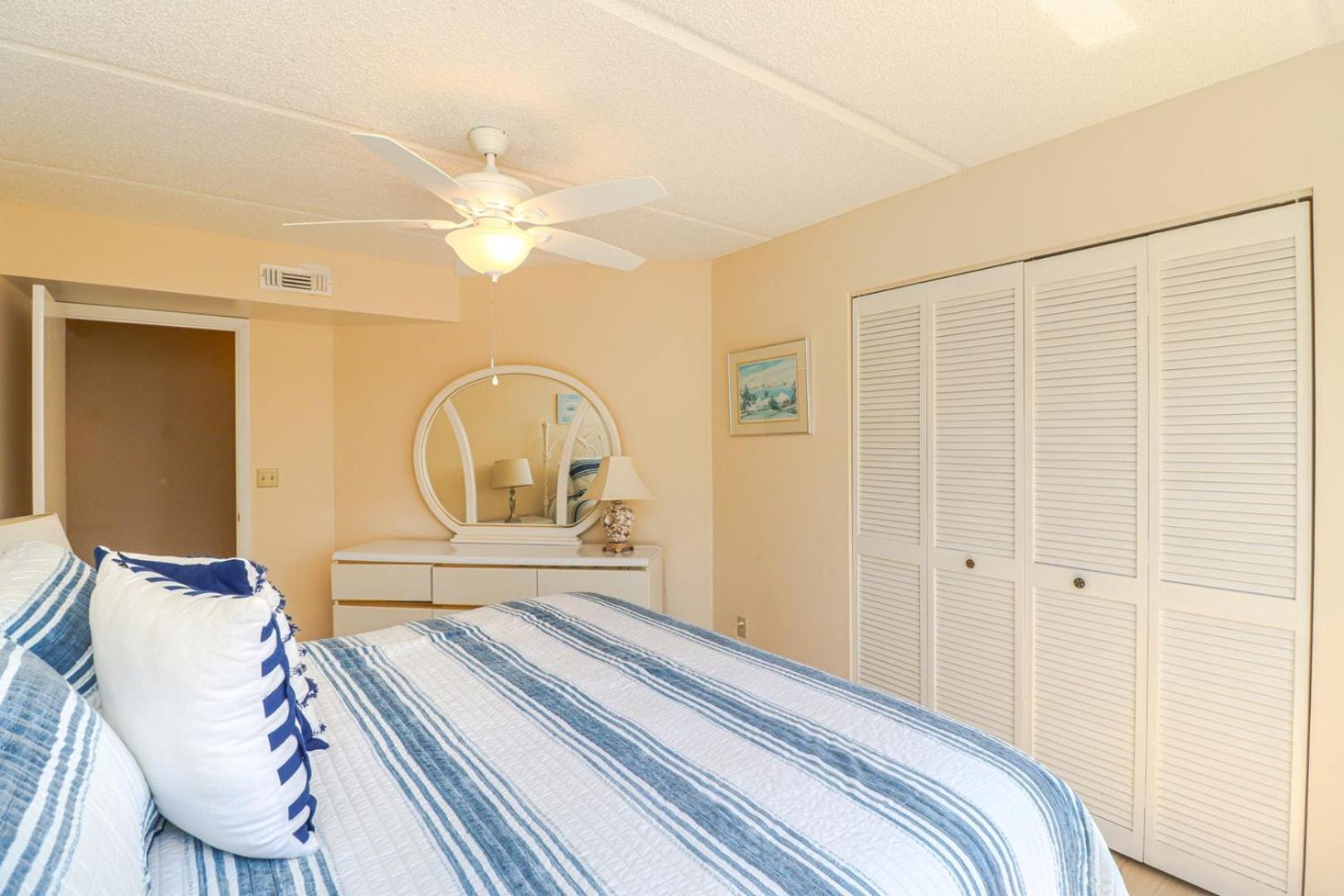 Holiday home Windjammer 216