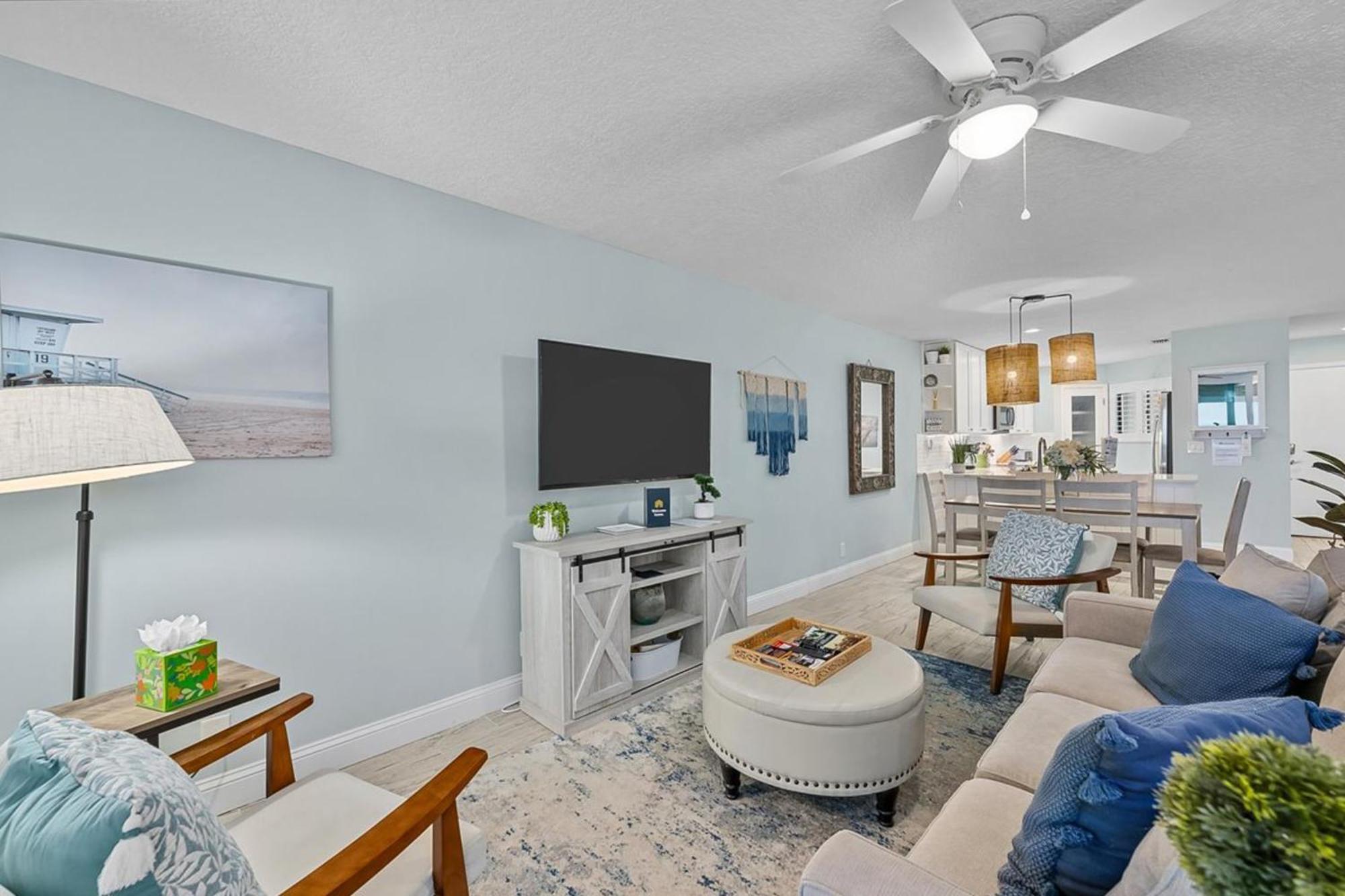 Hibiscus Oceanfront Living * St. Augustine