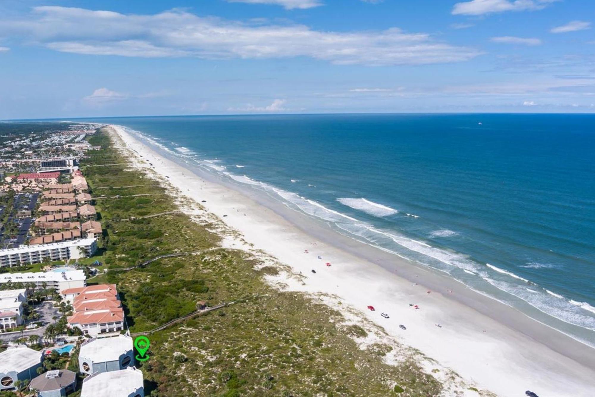 Apartment Hibiscus Oceanfront Living *