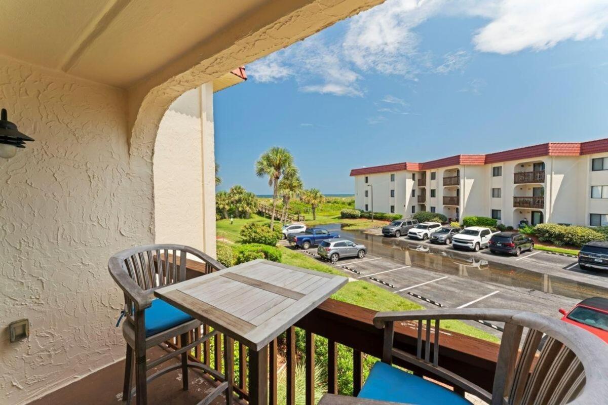 Just Beachy-ocean View-2nd Fl Apartment *