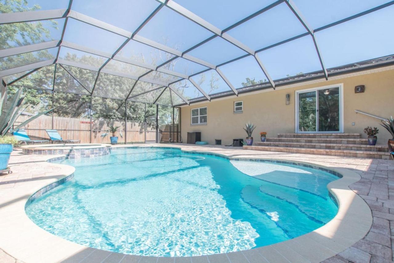 La Luna Vista -- Pool And History Holiday home St. Augustine