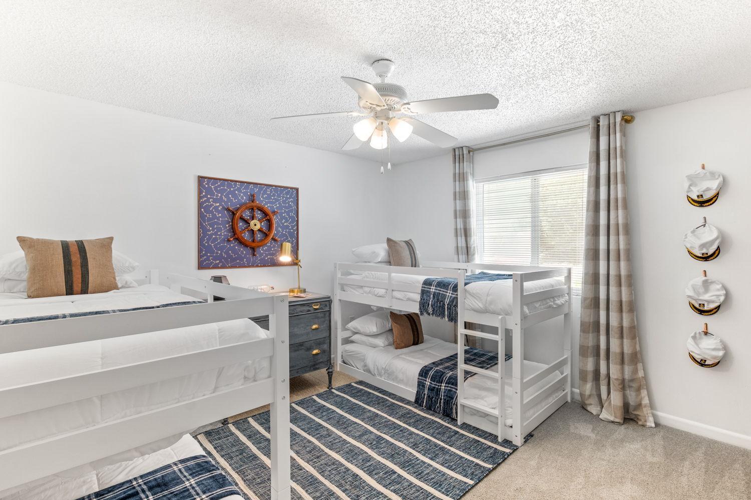 Holiday home The Captians Quarters - A Unique Family Experience, Close To Downtown And Beaches *
