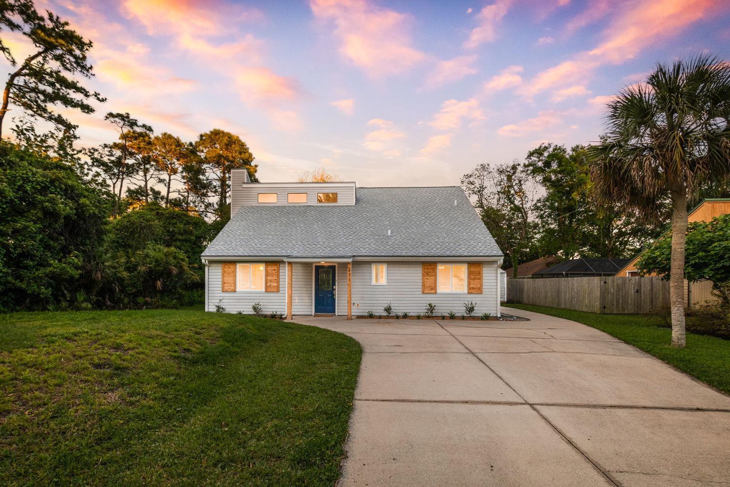 The Captians Quarters - A Unique Family Experience, Close To Downtown And Beaches Holiday home *