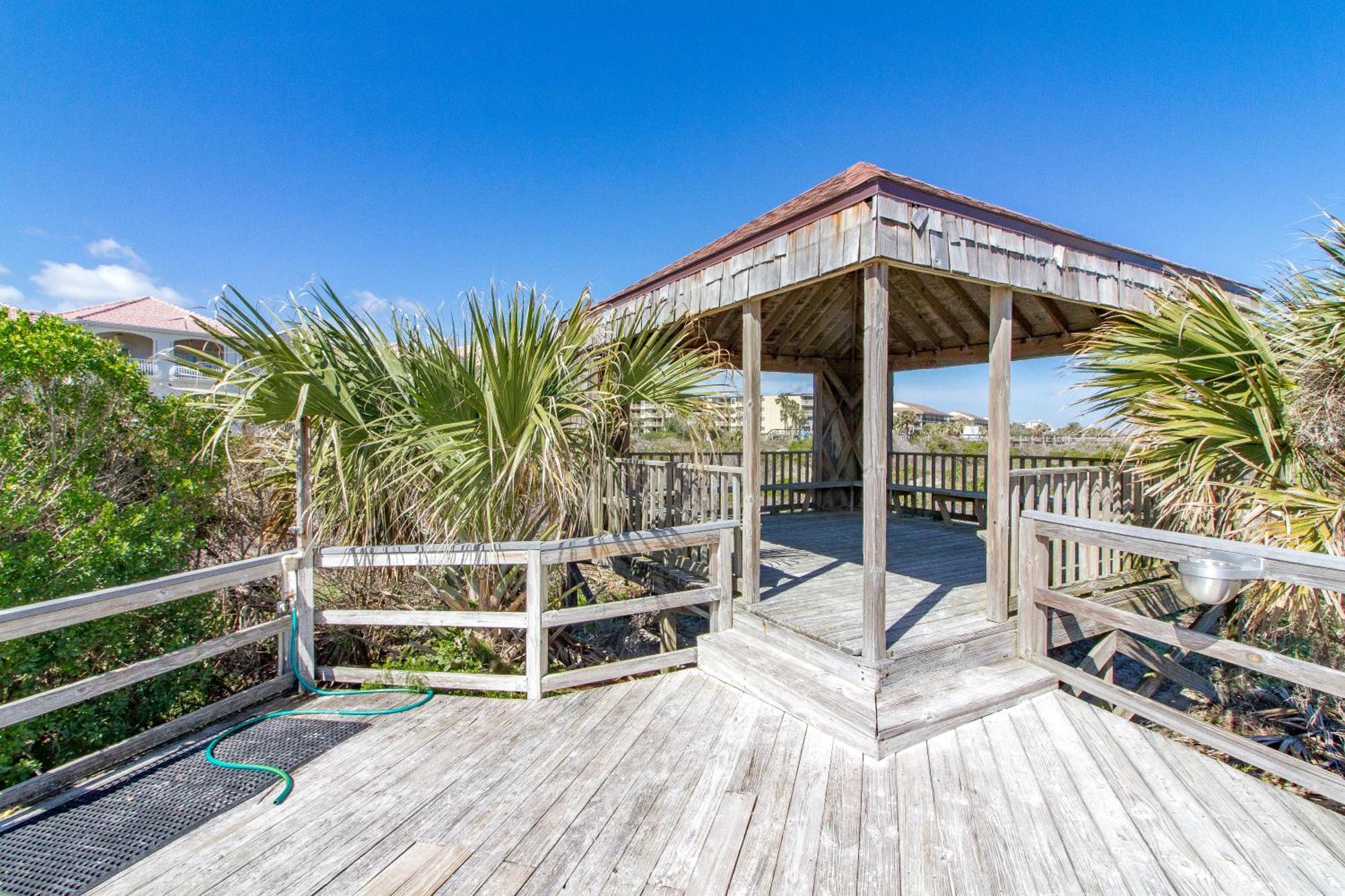 Apartment Hibiscus 303 D St. Augustine