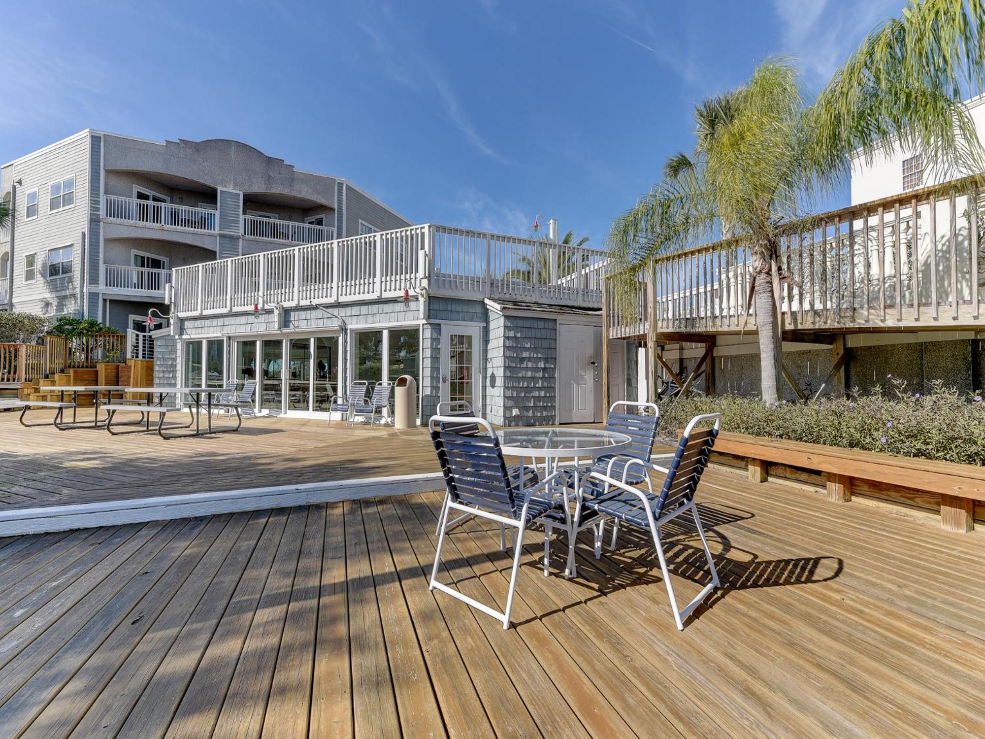 Hibiscus 303 D Apartment