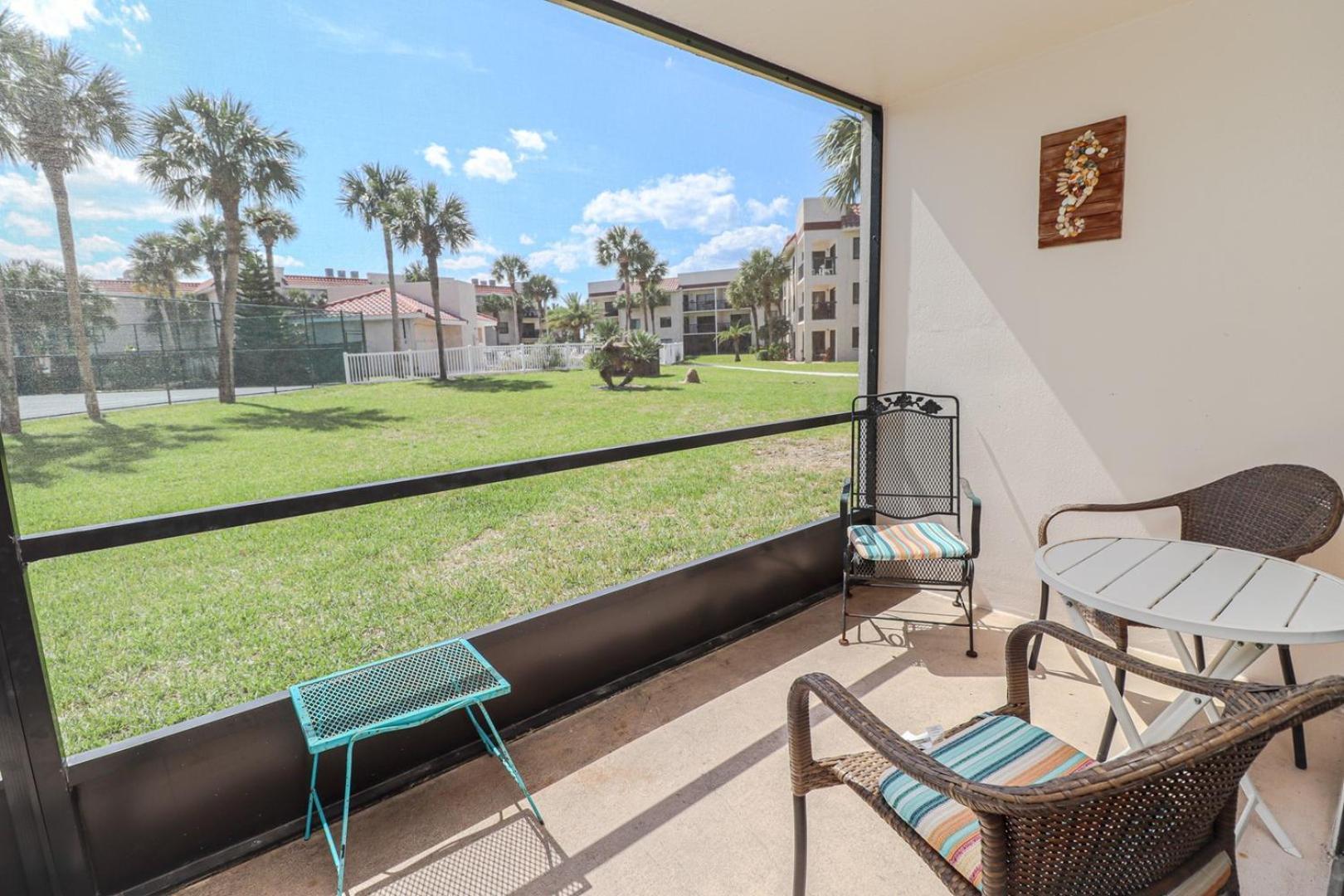 Ocean Village Club G16 *