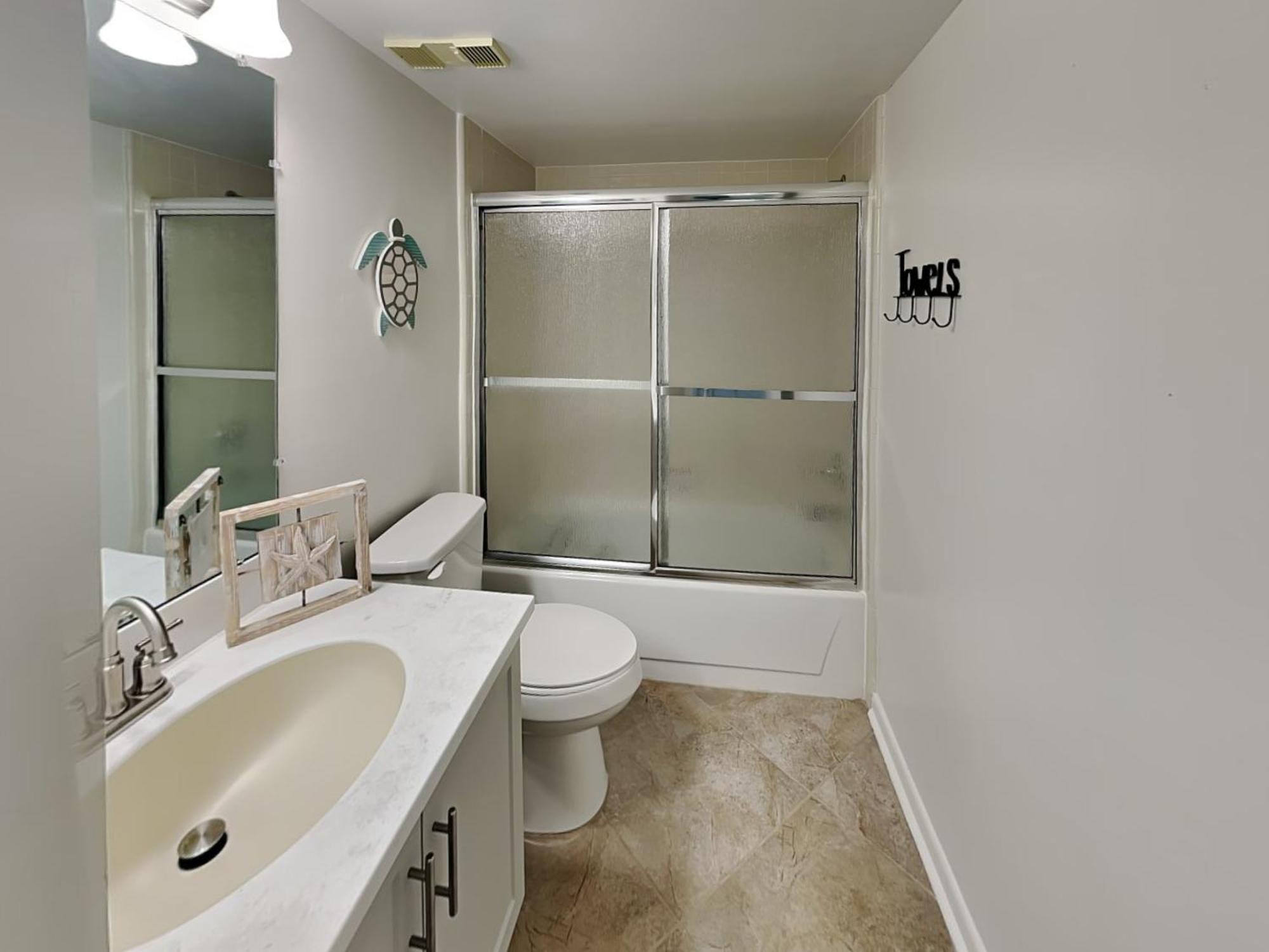 Ocean Village Club E15 Apartment