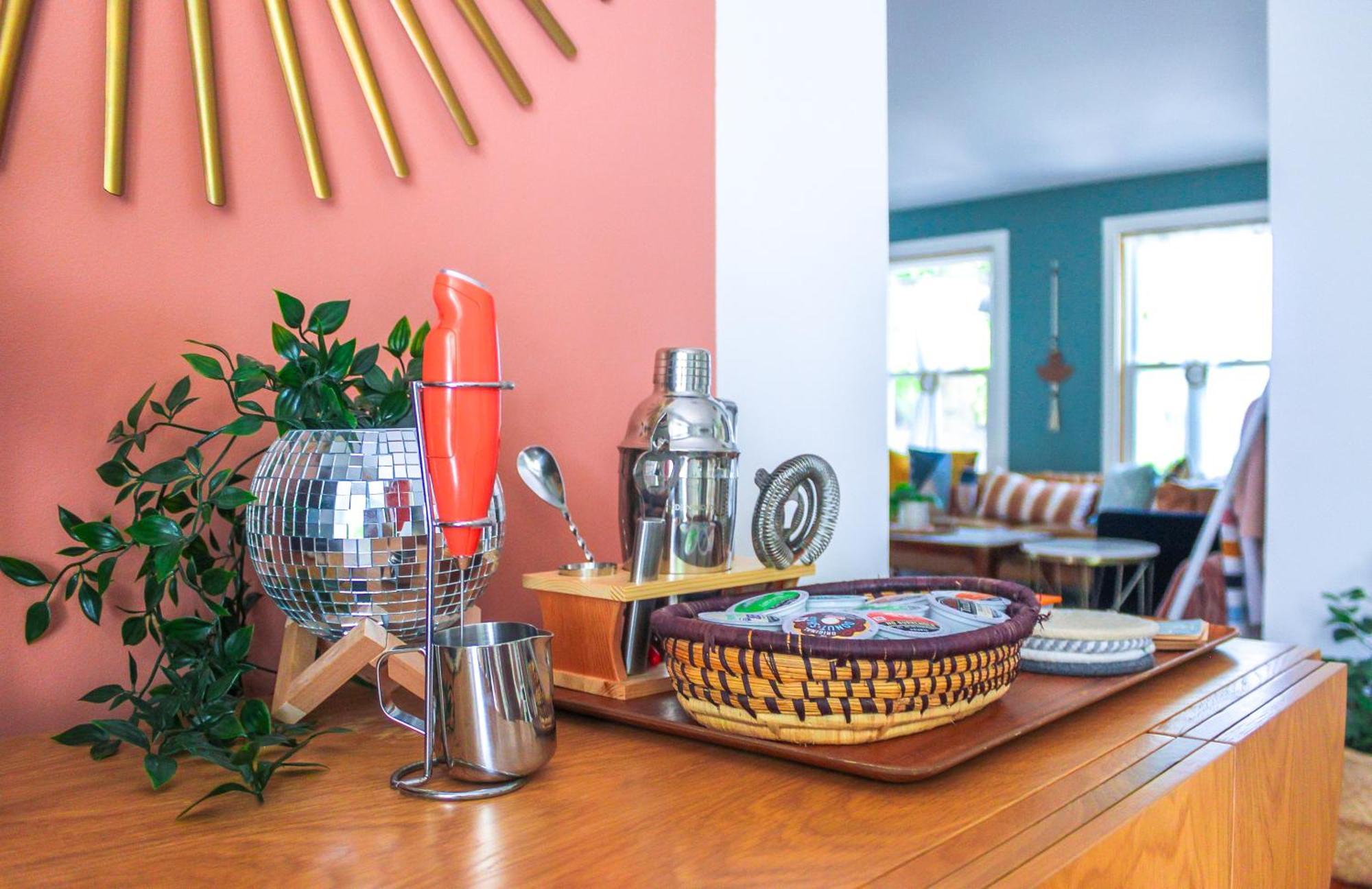 Casa de férias Luxurious Bohemian In Lincolnville - Mins From Downtown!