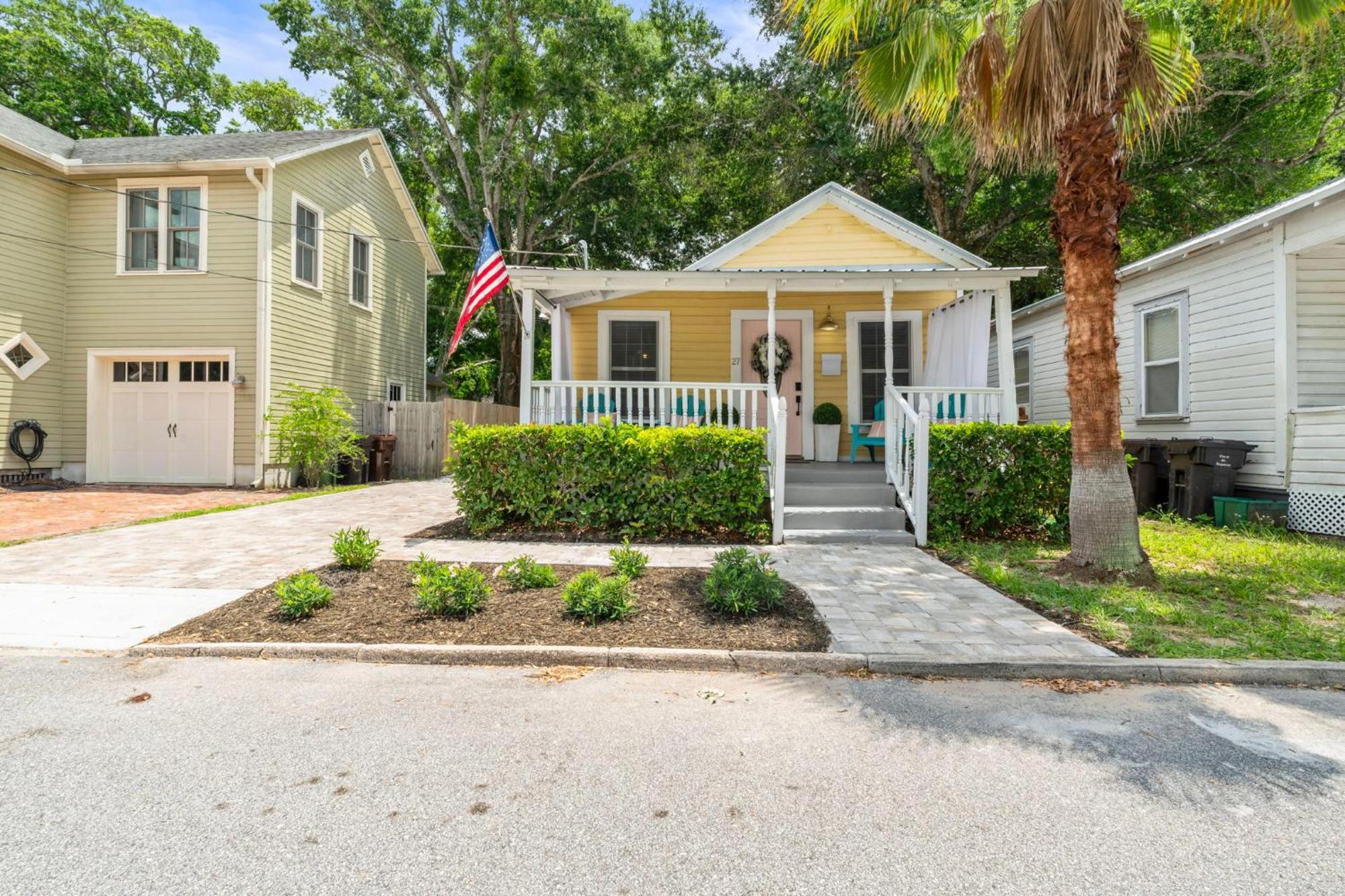 Casa Lovett - Tropical Bungalow St. Augustine