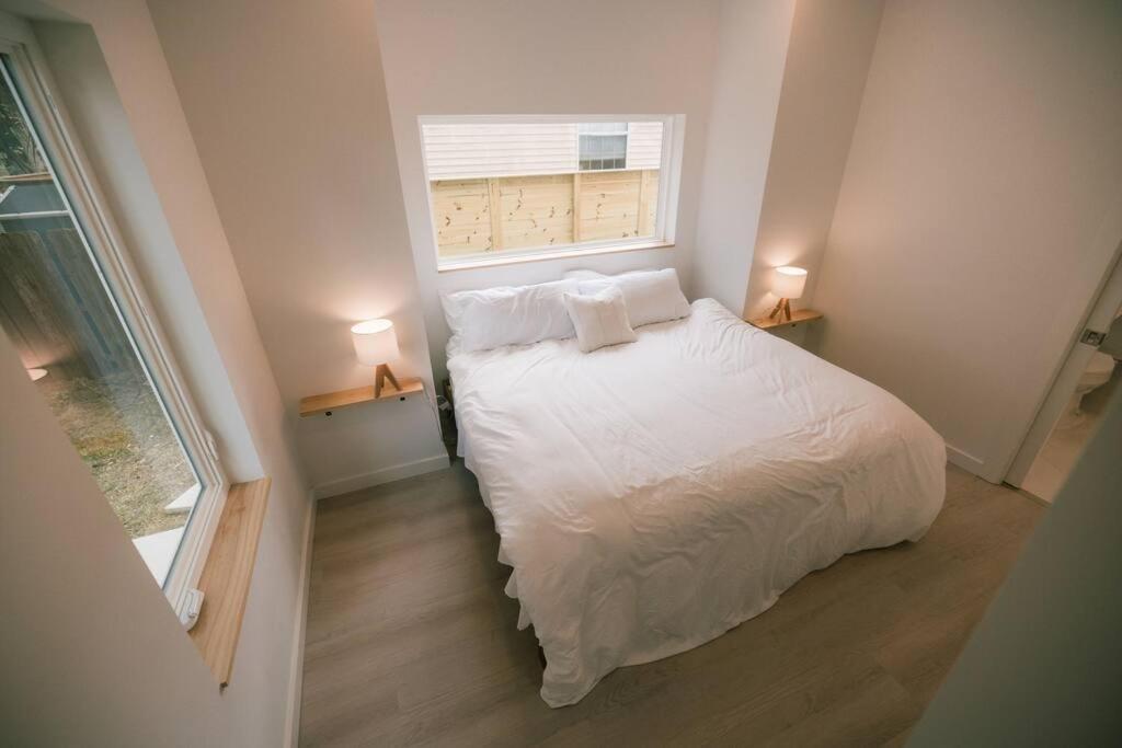 Marsh View - Modern Getaway - Mins From Downtown *