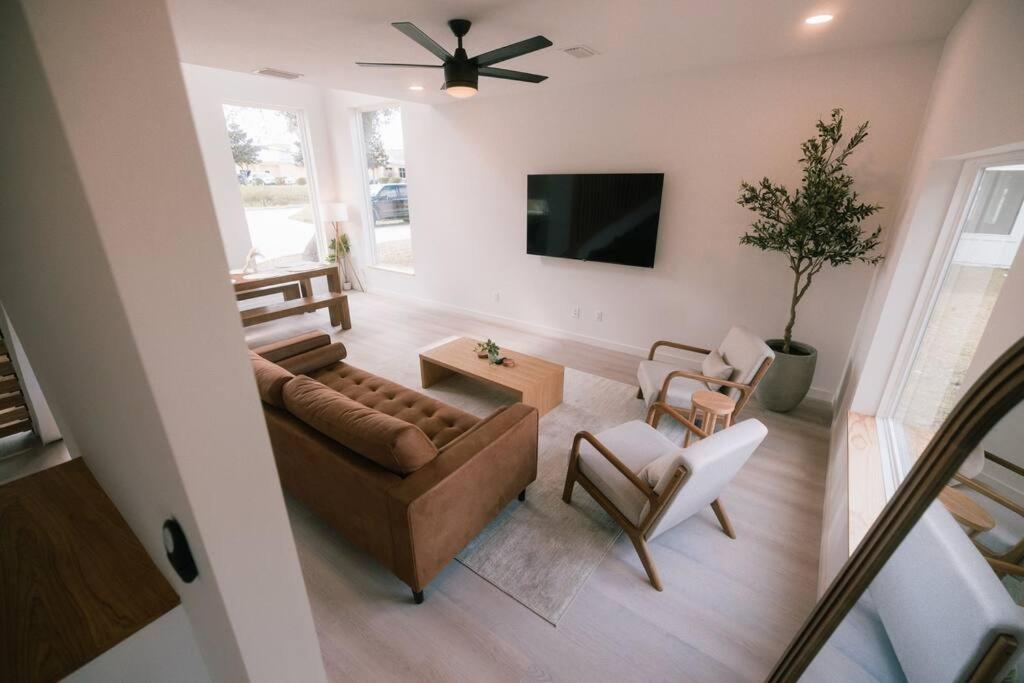 Marsh View - Modern Getaway - Mins From Downtown Saint Augustine