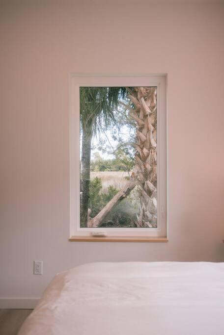 Marsh View - Modern Getaway - Mins From Downtown