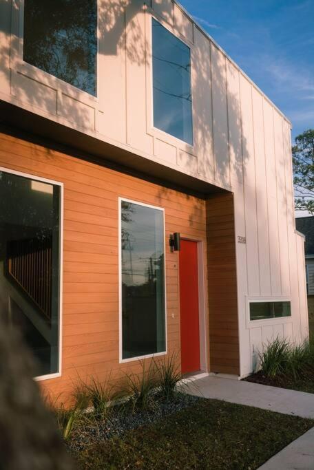 Casa de férias Marsh View - Modern Getaway - Mins From Downtown *