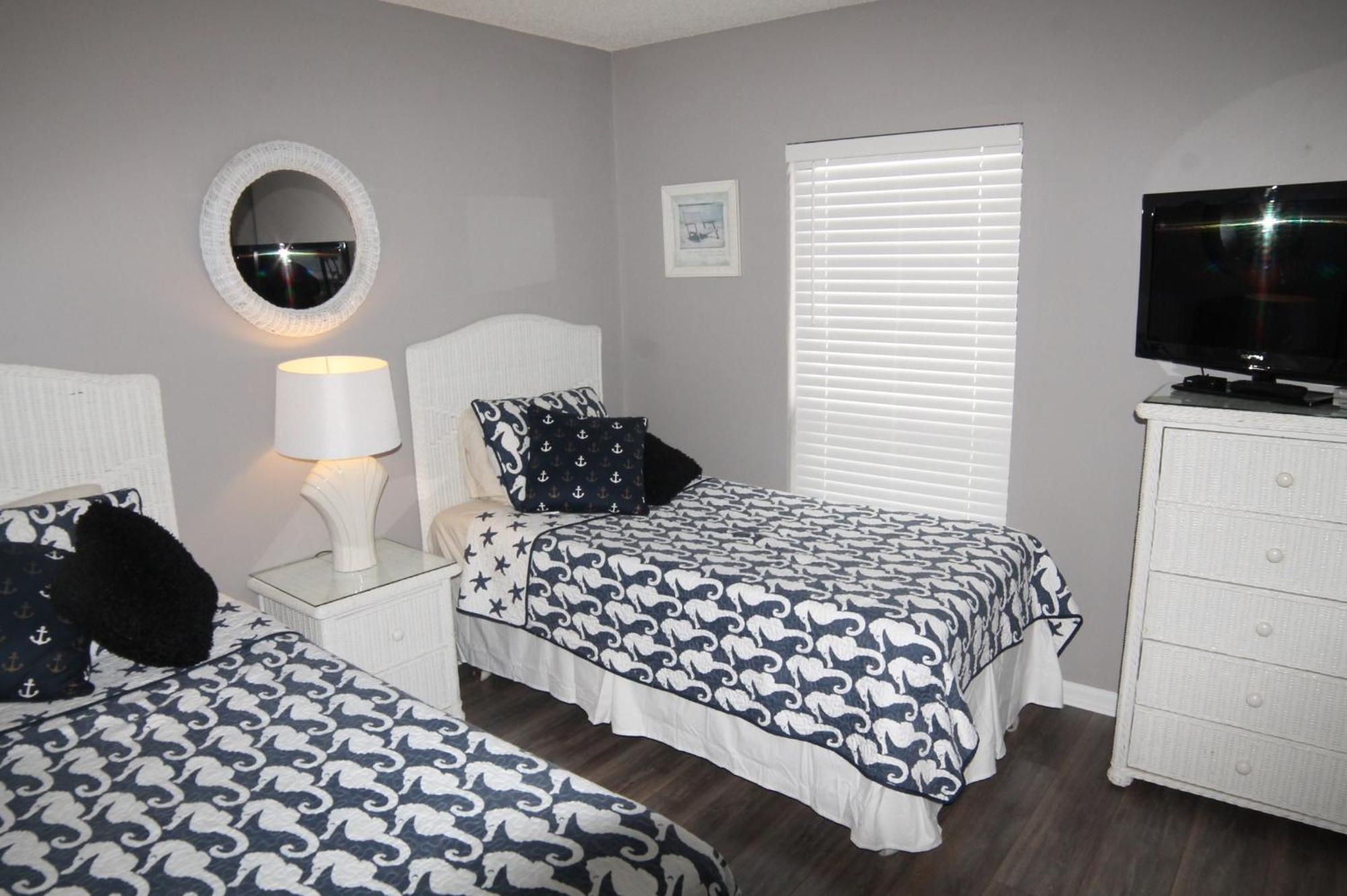 Sea Place 13239 Holiday home *