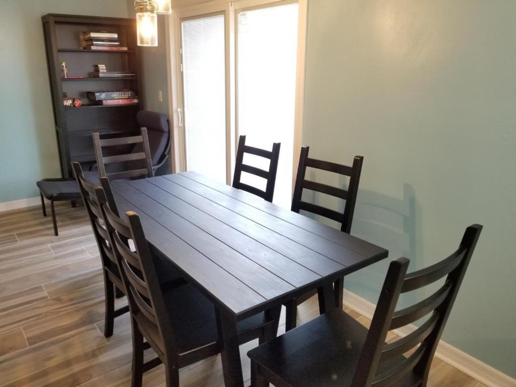 206 B 10th St Holiday home