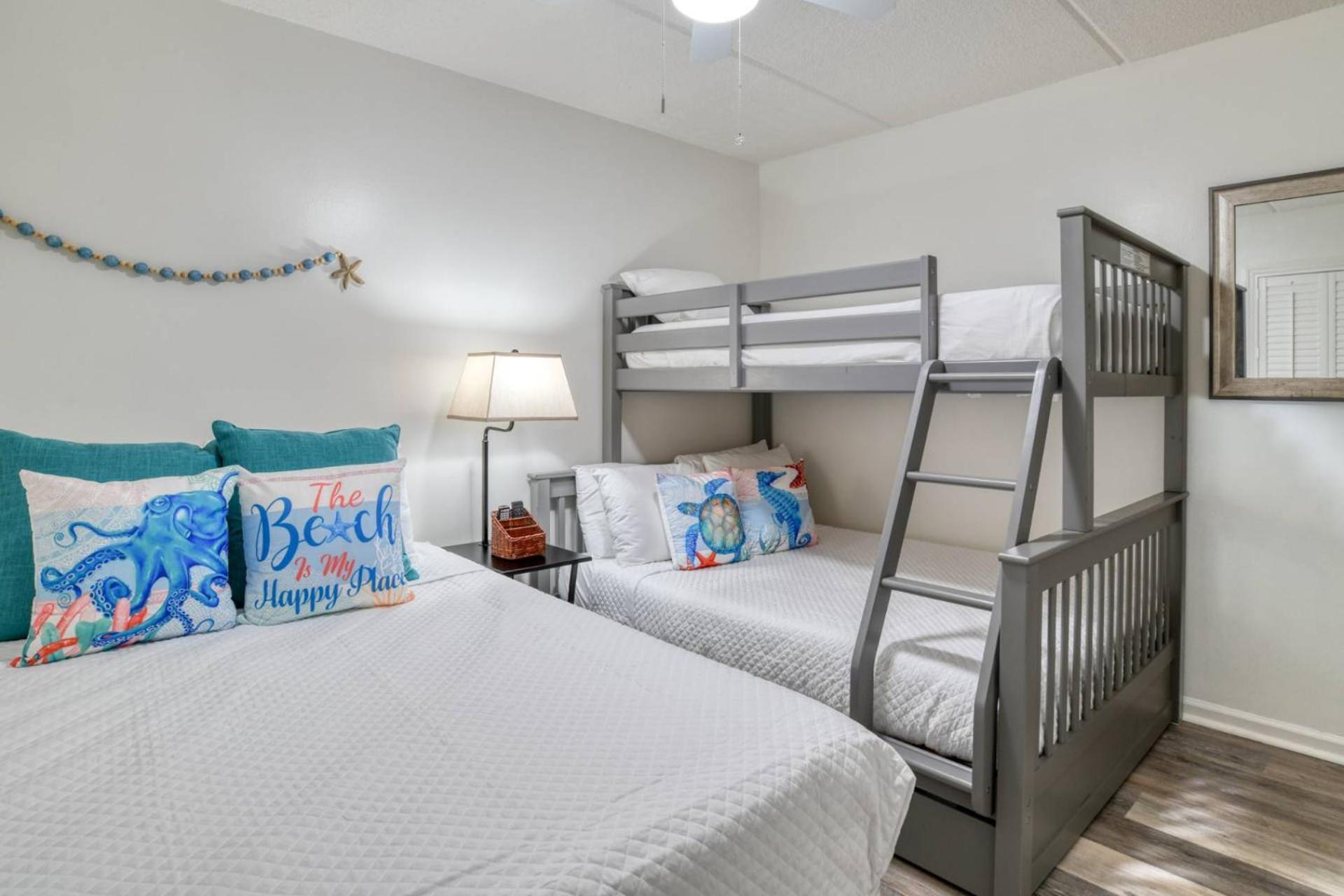 Ocean And Racquet #5217 Holiday home