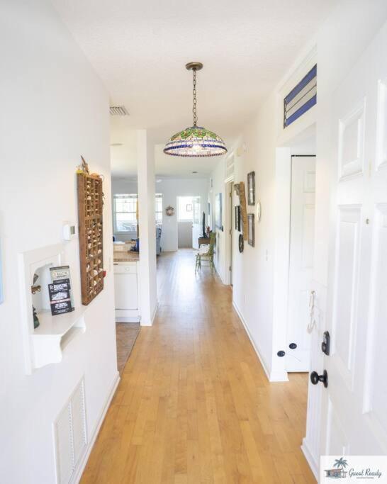 The Beachy Serene A1a Apartment *
