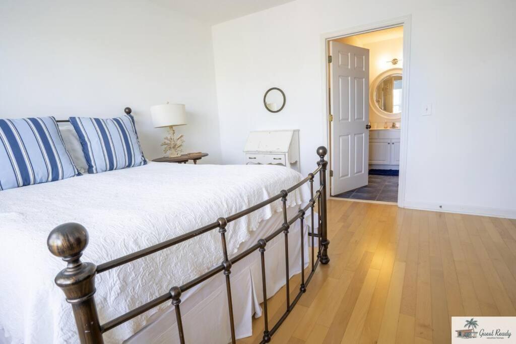 The Beachy Serene A1a Apartment St. Augustine