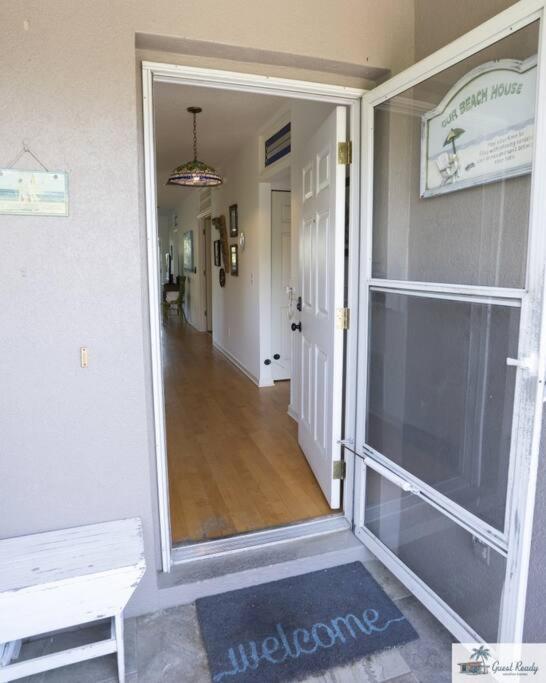 The Beachy Serene A1a Apartment